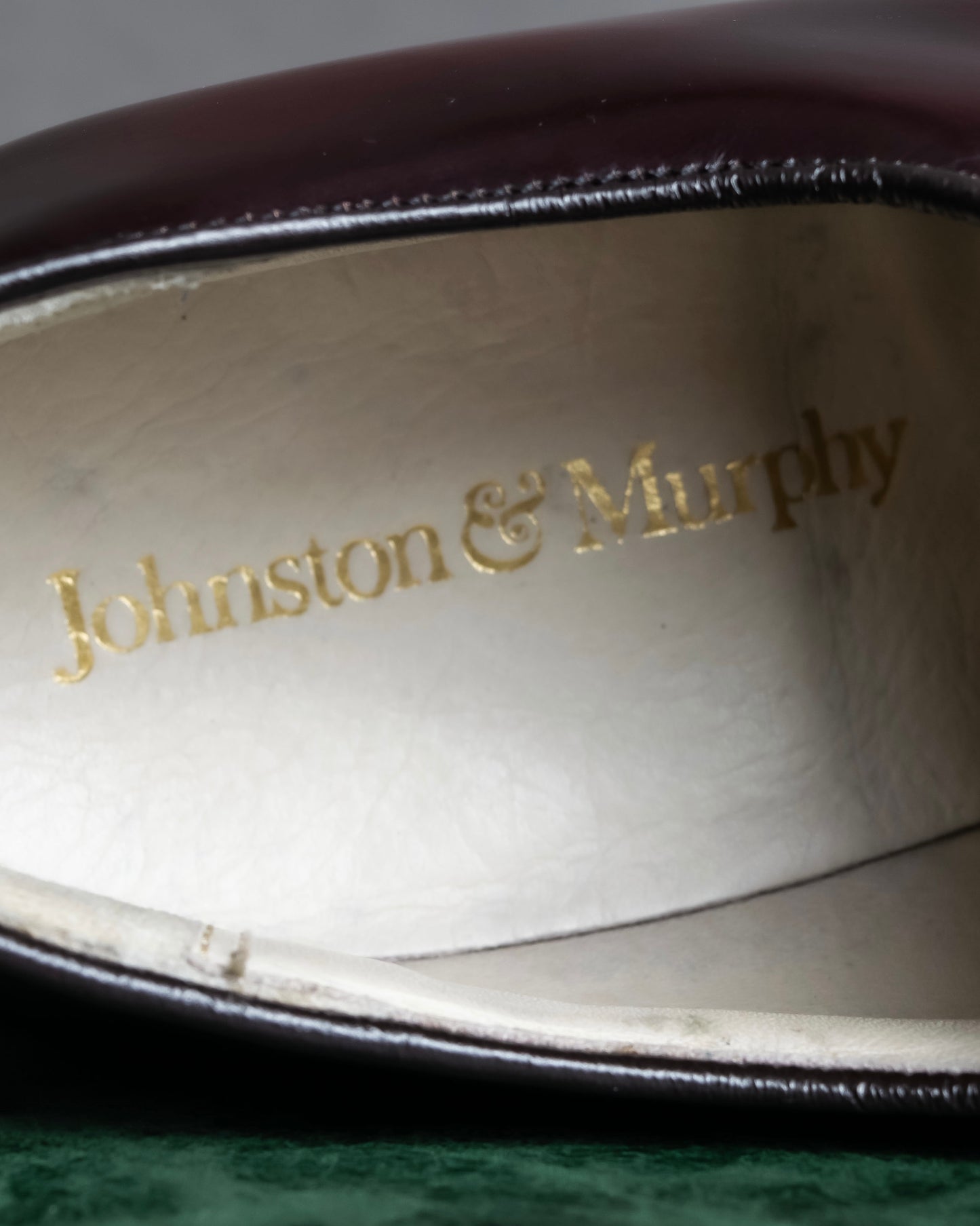 "Johnston & Murphy" Logo engraved fringe design leather shoes