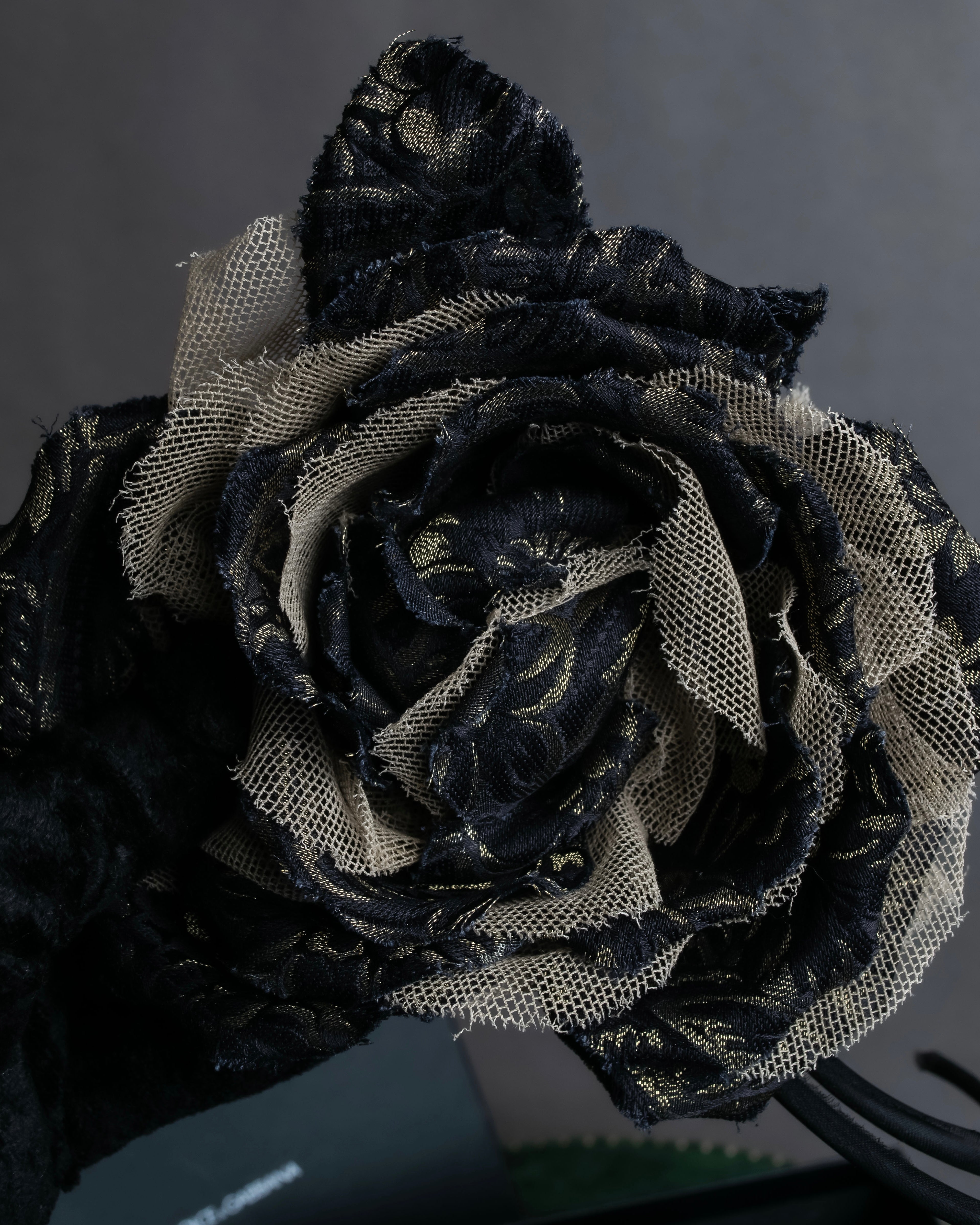 "DOLCE & GABBANA" Flower motif tulle layered brooch