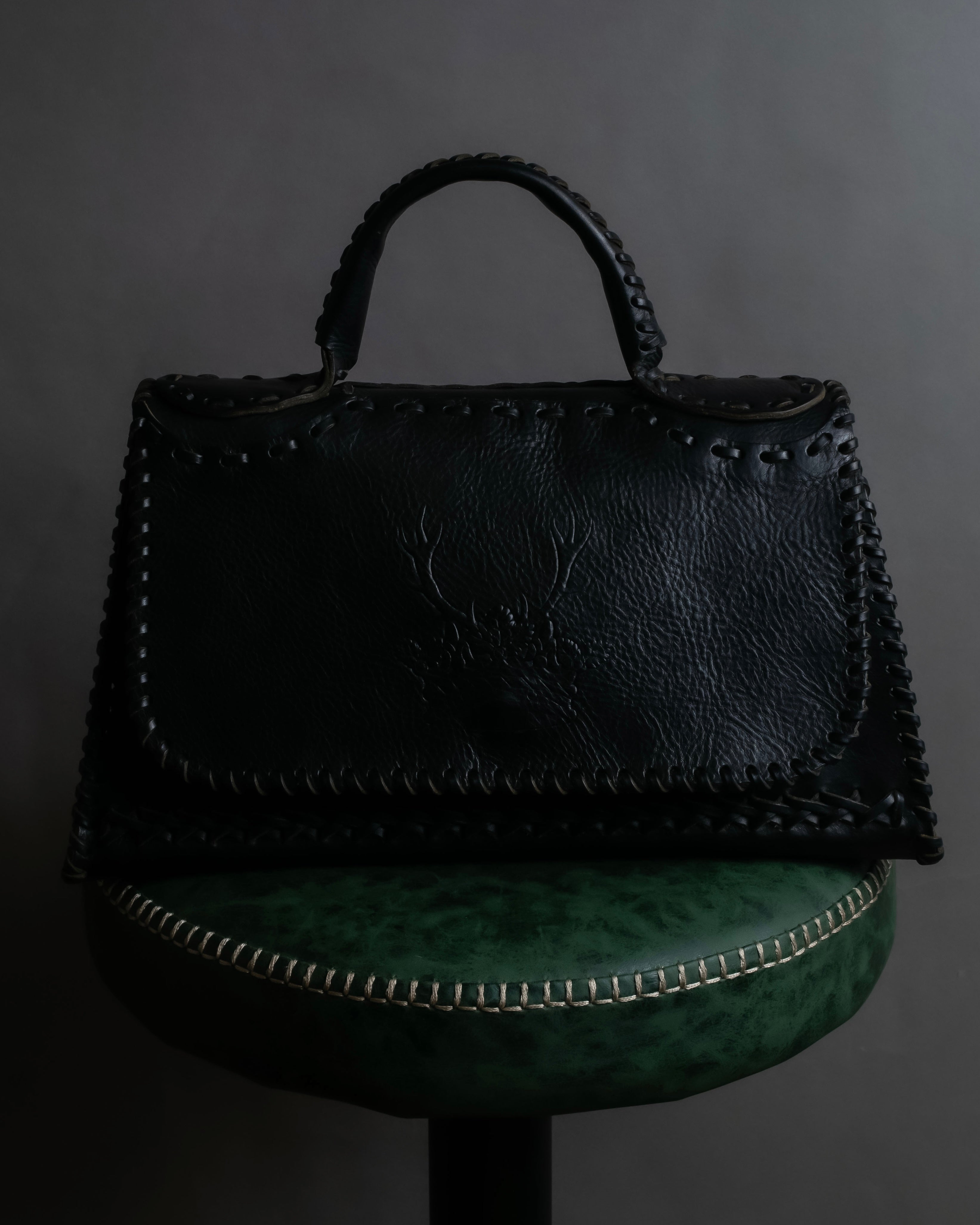 "FENDI" Hand stitched design leather hand bag