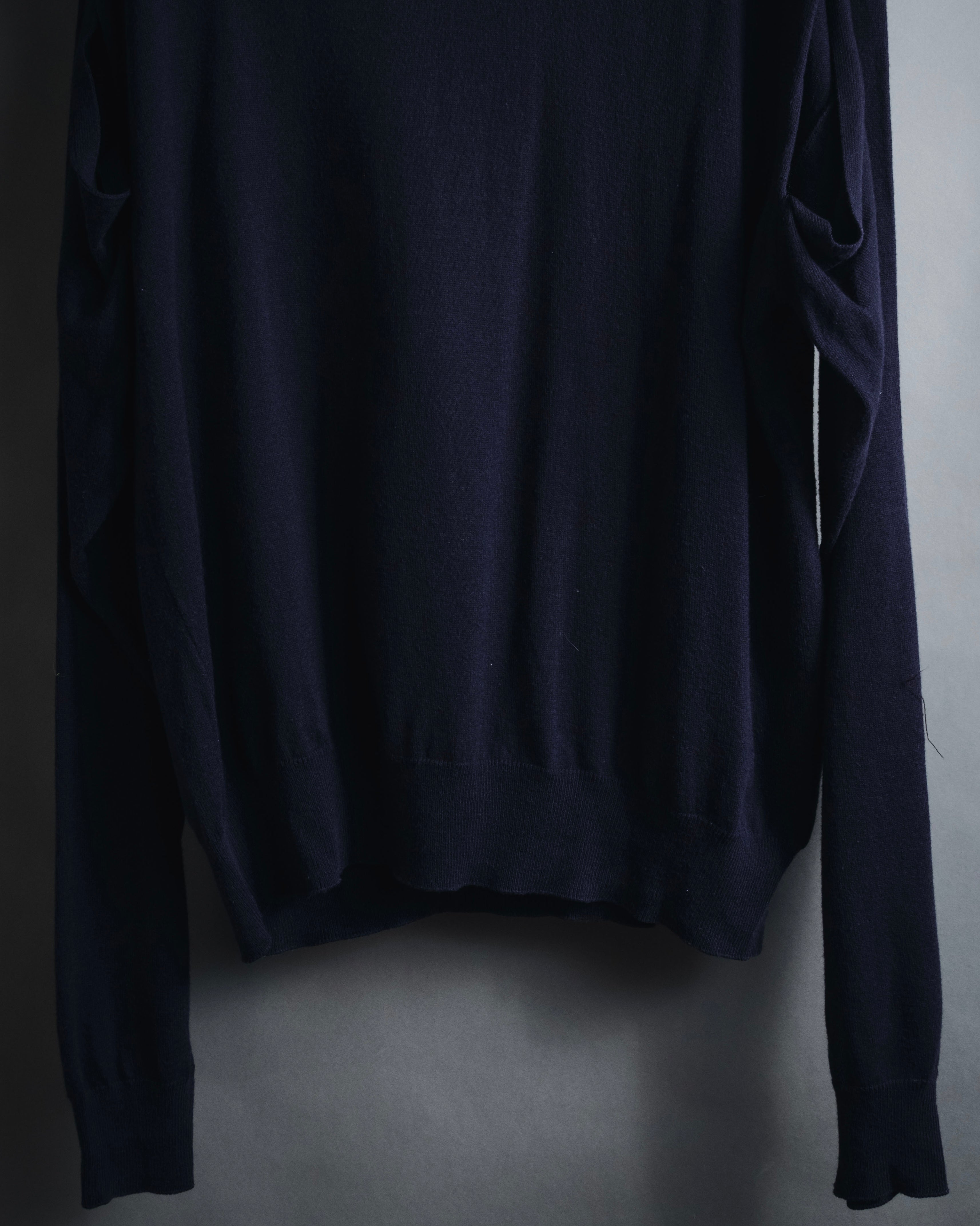 "Maison Margiela" Deconstructed arm-slit crewneck knit pullover