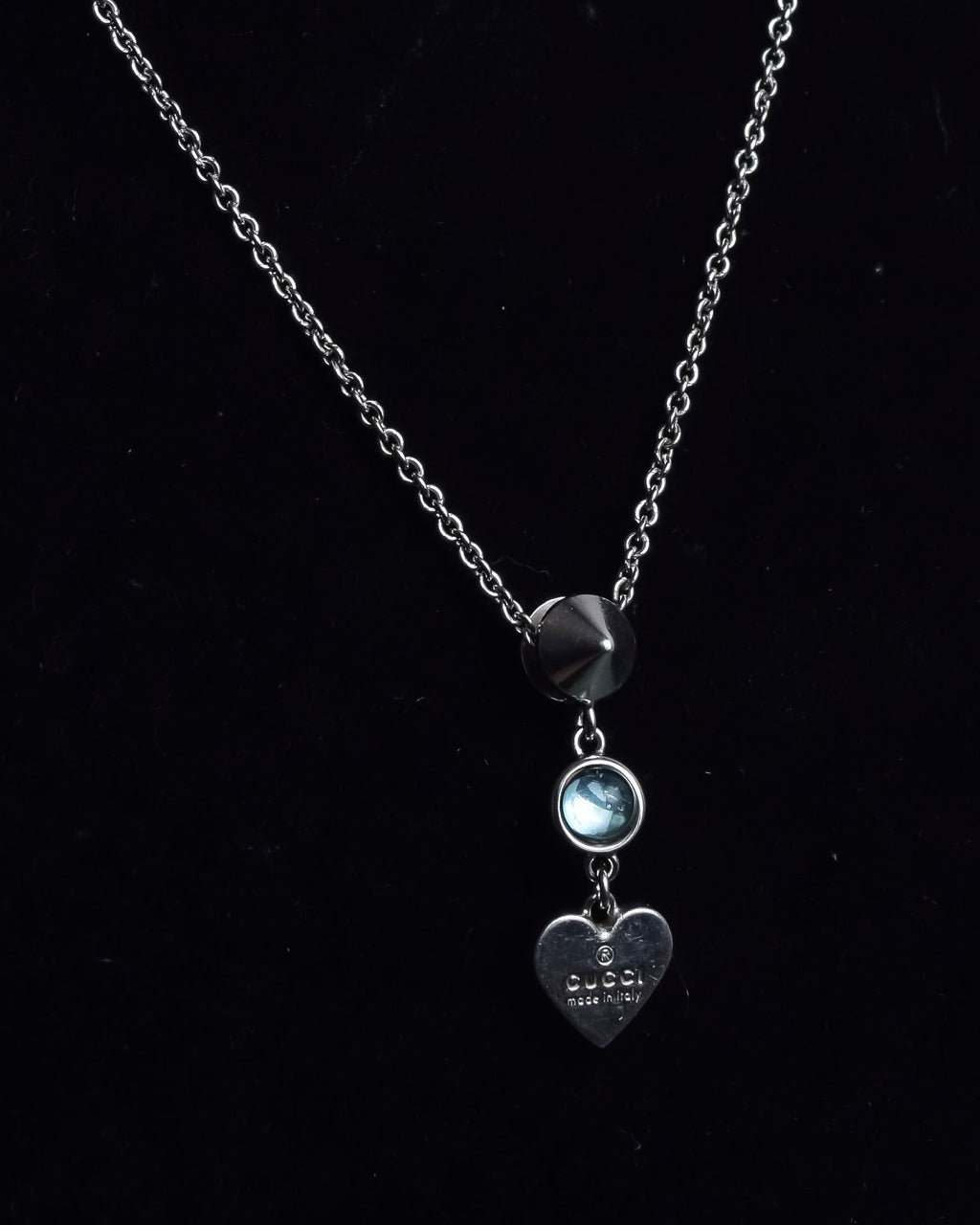 "GUCCI" Heart motif silver necklace