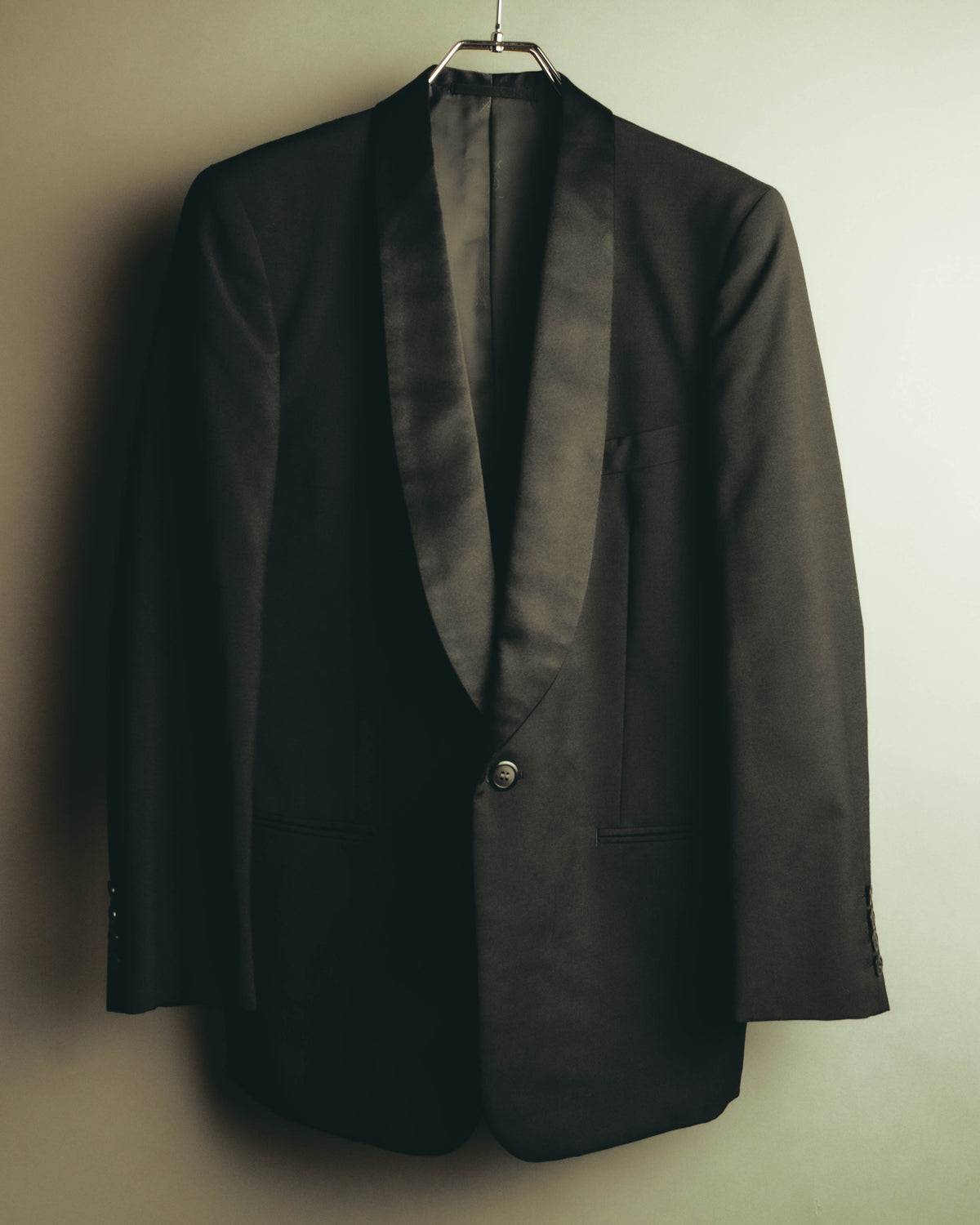 "Yves Saint Laurent" 80's-early 90's Elegant shawl-collar tuxedo jacket