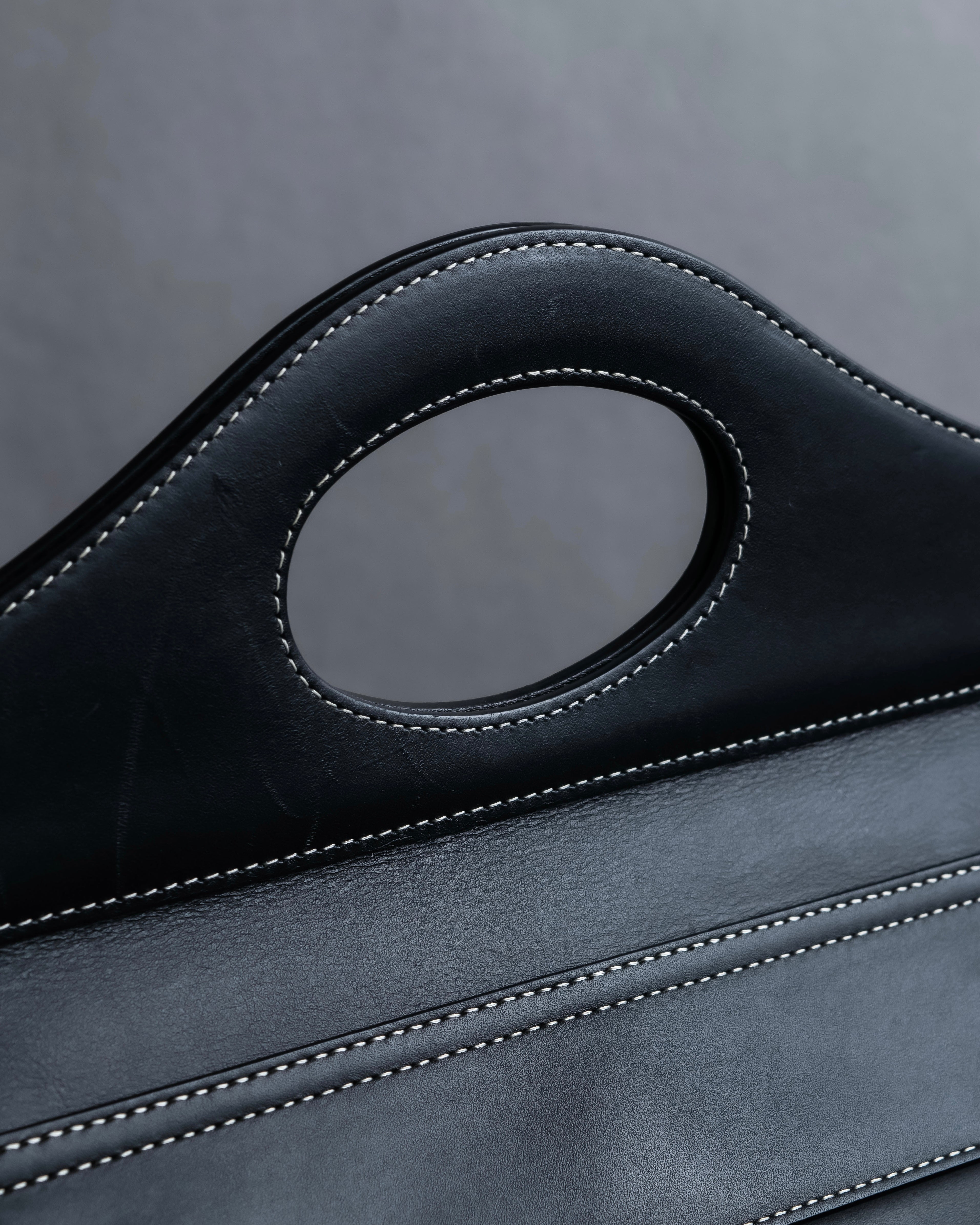 "BURBERRY" Suede switching design 2way shoulder bag