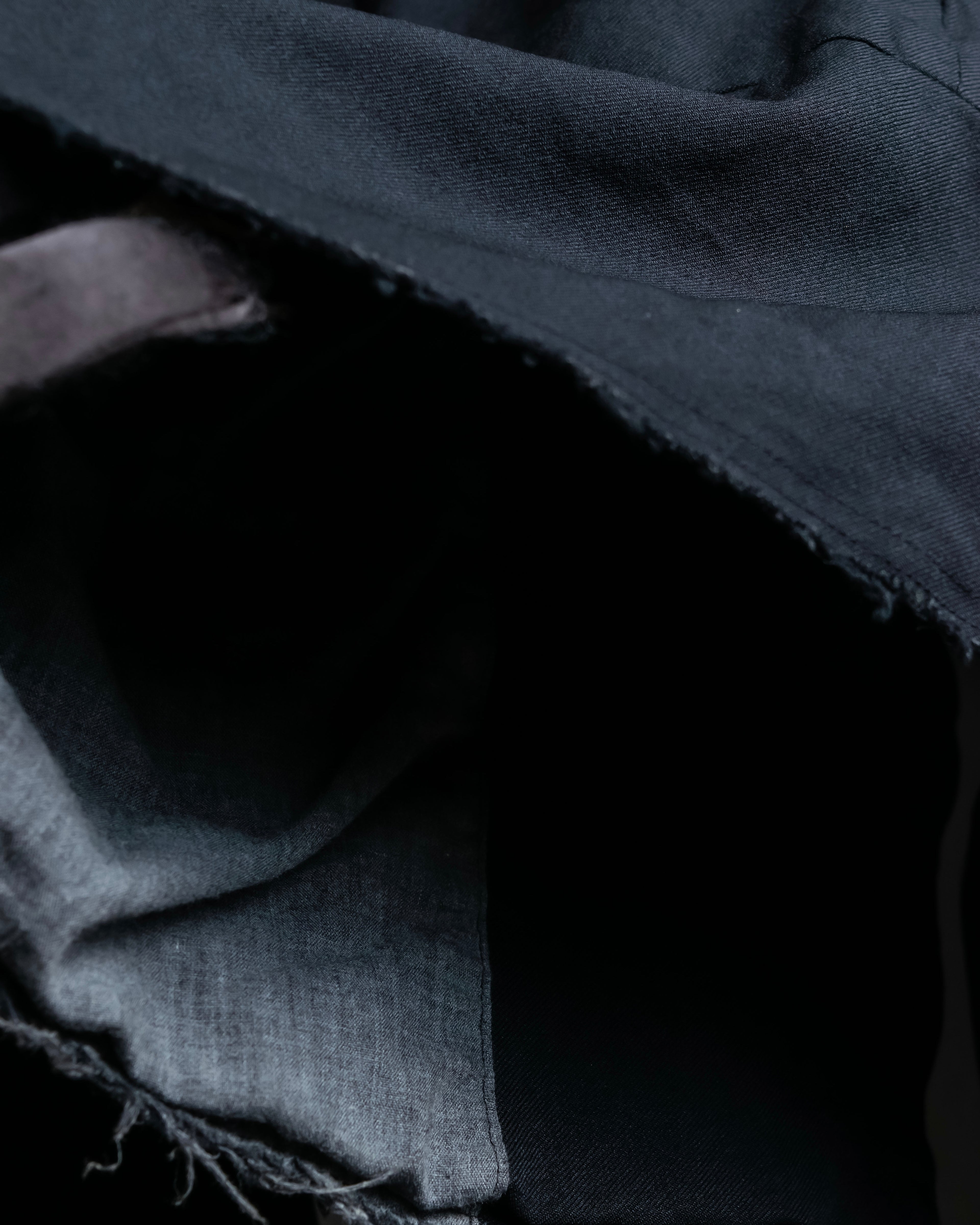 "COMME des GARCONS
COMME des GARCONS" 6 button detail raw edge jacket