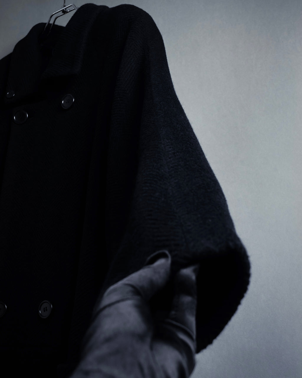 -SPECIAL- "YVES SAINT LAURENT"
80's-90's Raglan sleeves 100% angora stand collar coat