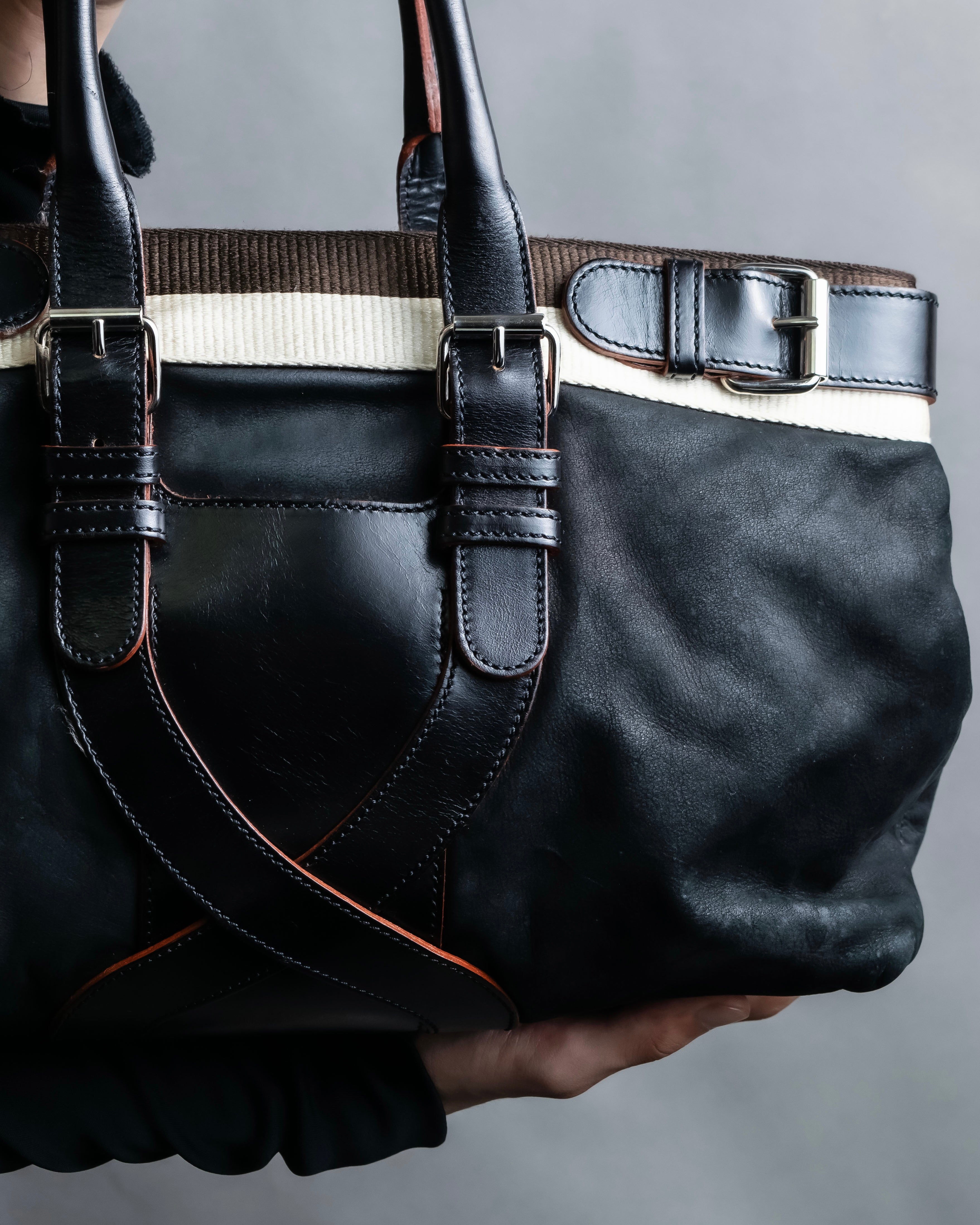 "LOEWE"　Belt design logo engraved tote bag