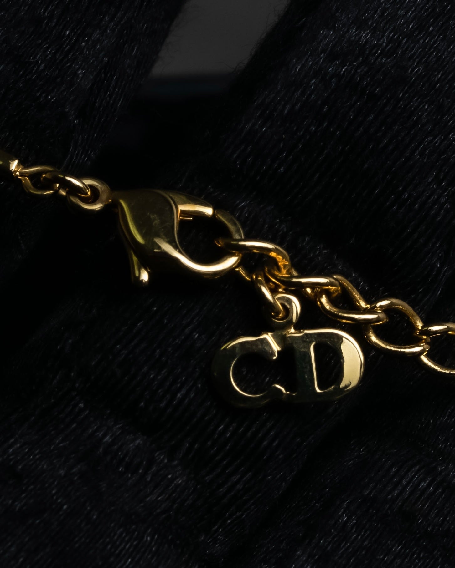 "Christian Dior" Branched leaf motif gold necklace