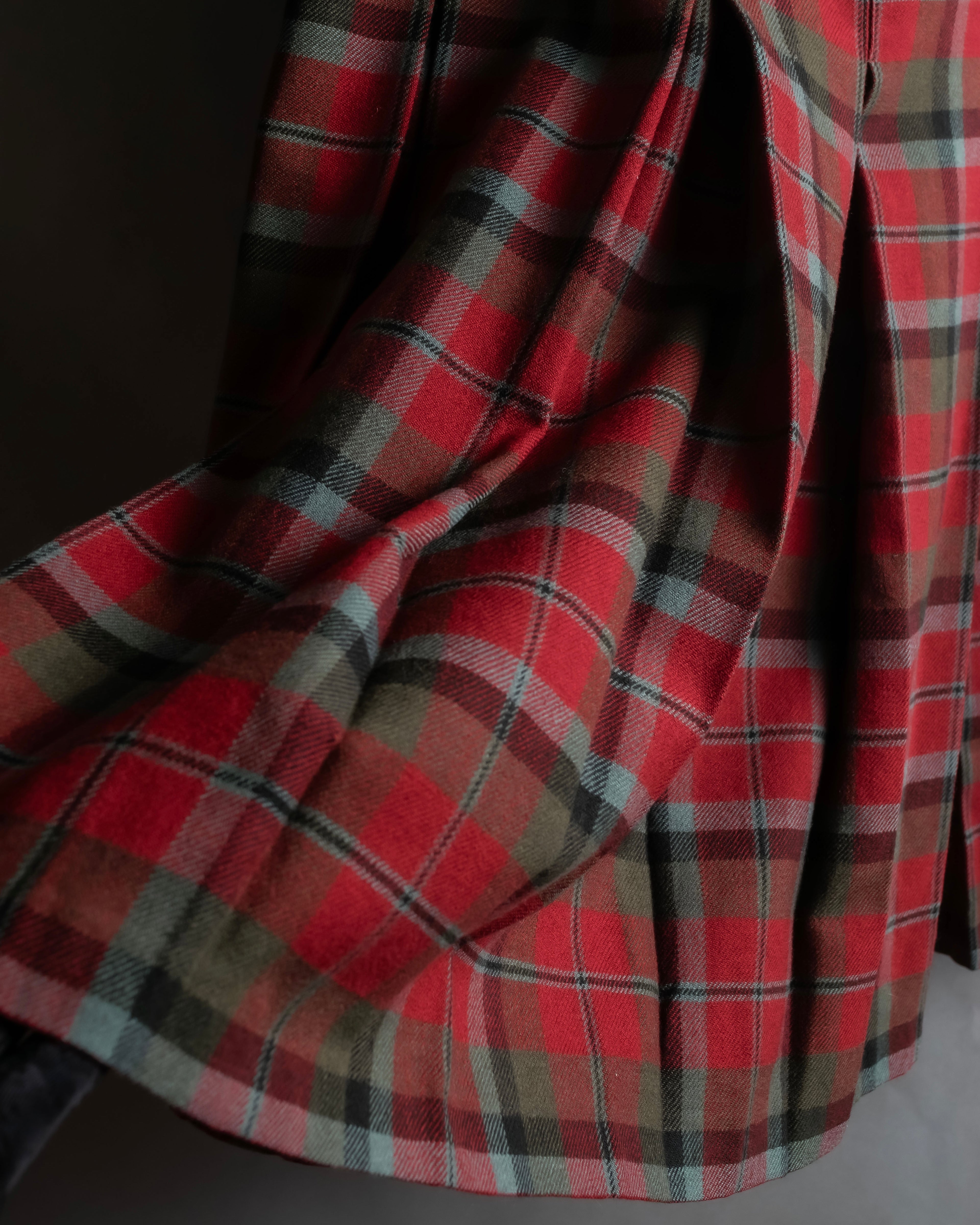 Vintage tartan check pleated skirt