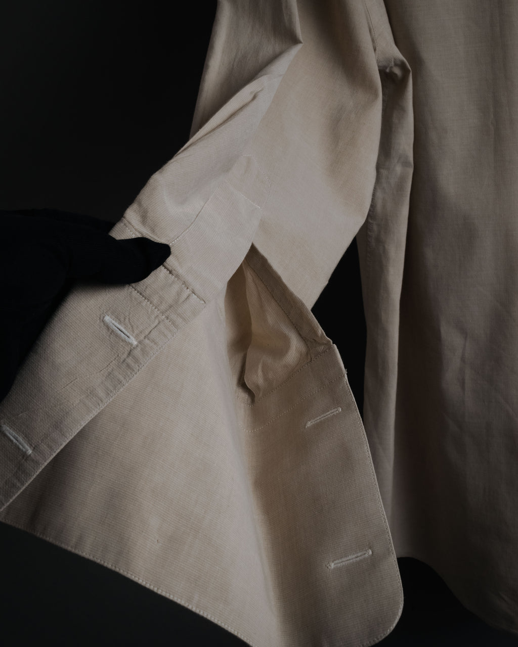 “DONNA KARAN NEW YORK” 90’s oversized cuff cotton linen shirt