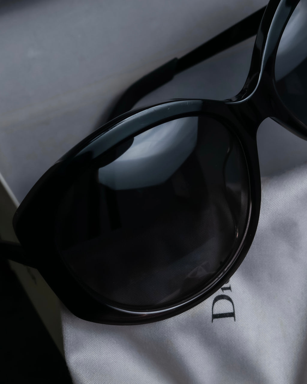 "Christian Dior" Cat eye frame black acetate sunglasses