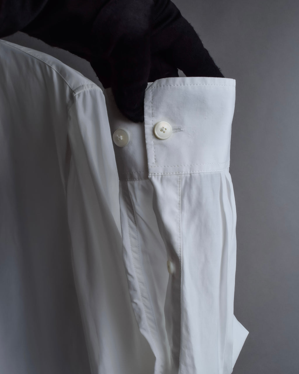 "Acne" Ribbon slit back design shirt