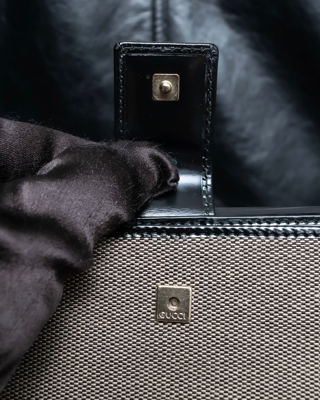 "GUCCI" Canvas and leather bi-fold wallet