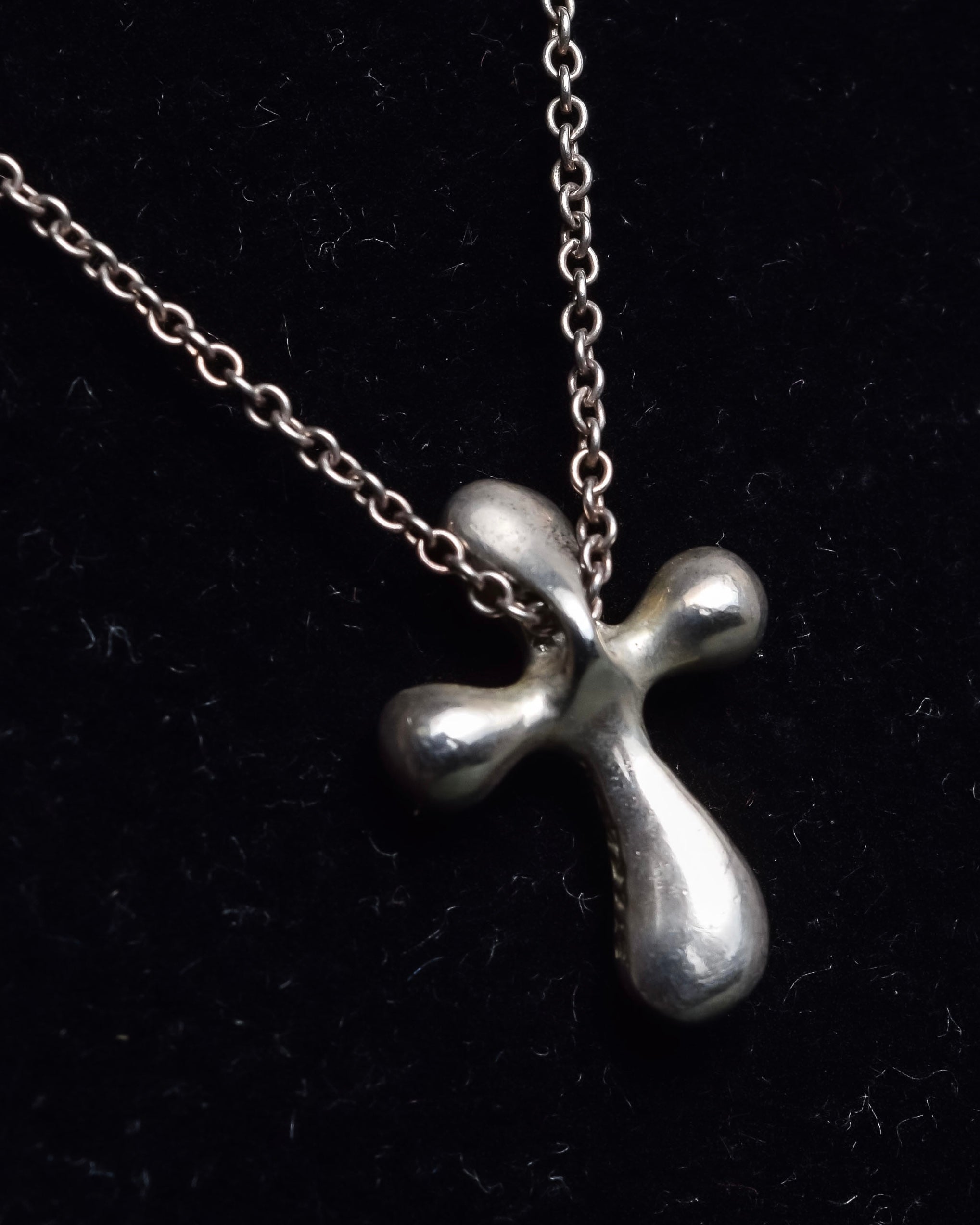 "Tiffany&Co" Small claus motif silver necklace