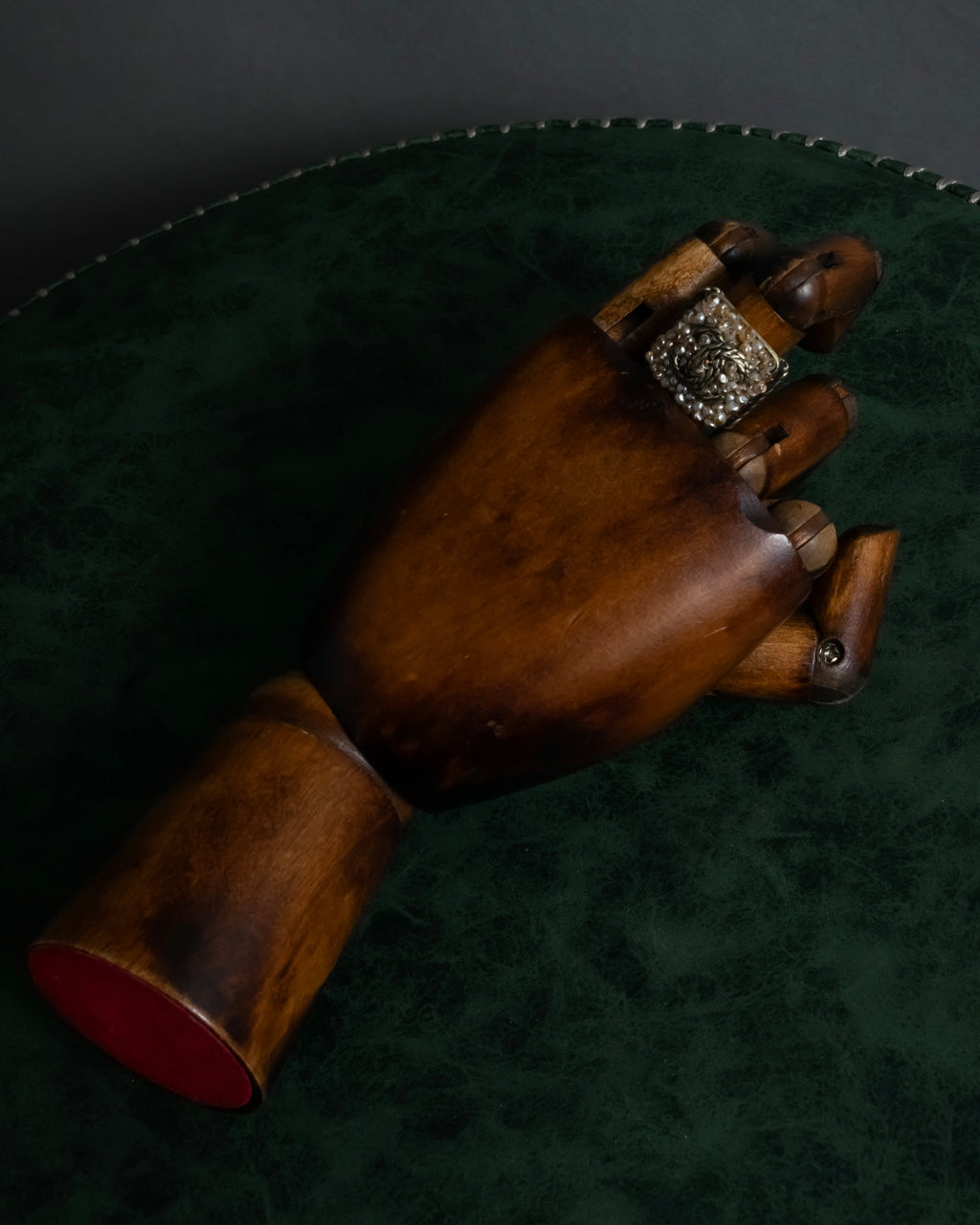 "CHANEL" 00 AW Glass pearl Coco mark motif gold ring