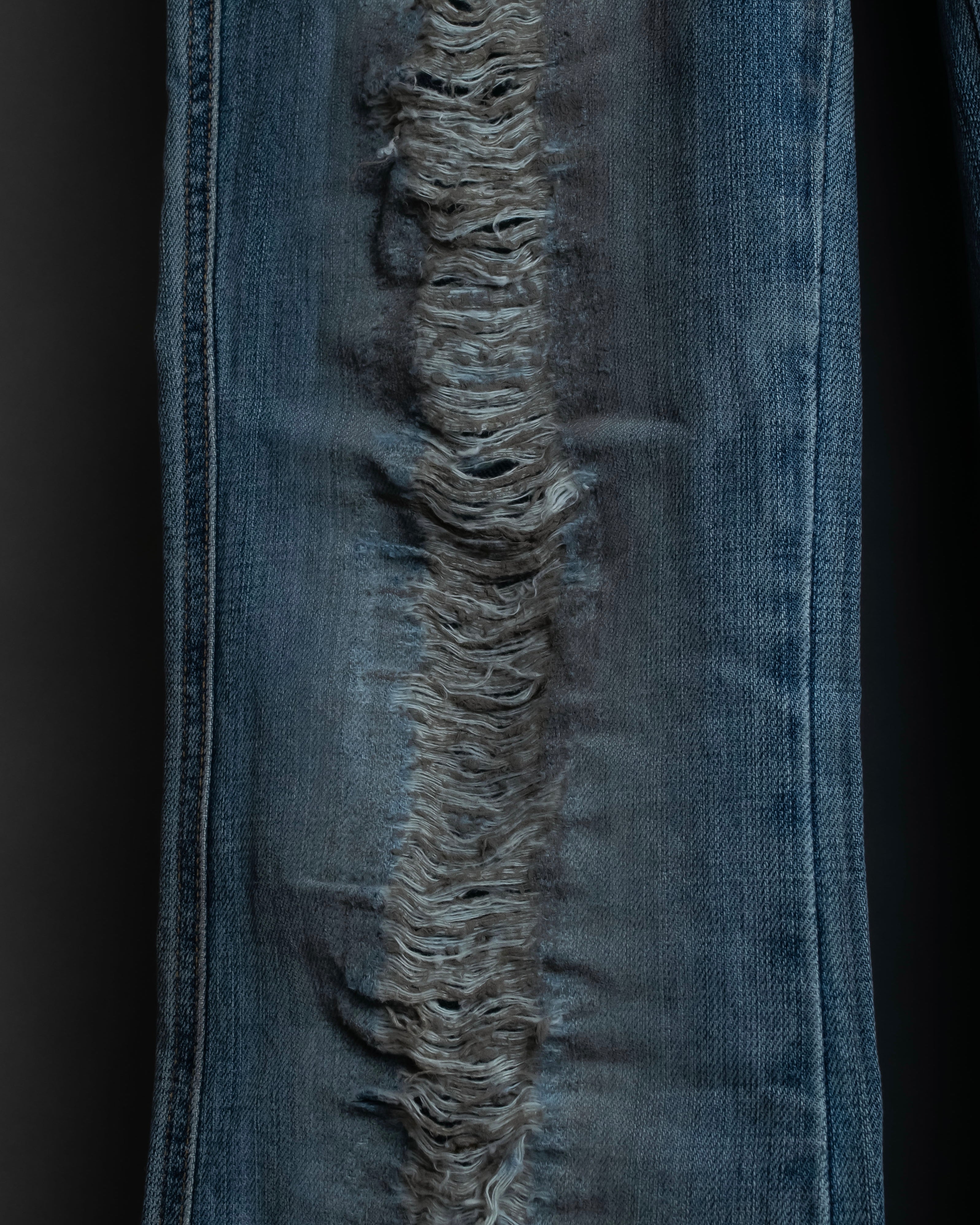 "Dolce & Gabbana" Gold zip detail distressed straight denim