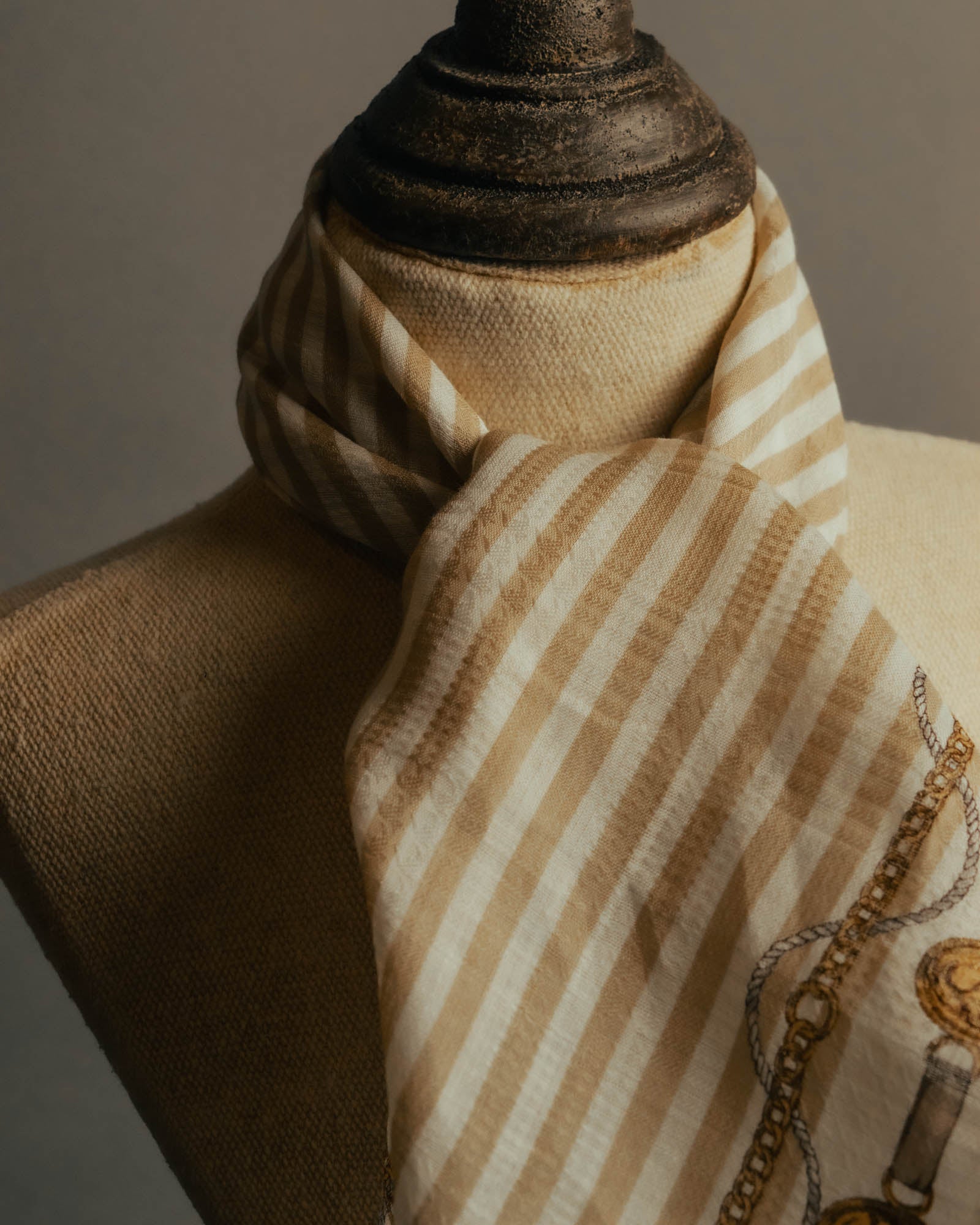 “FENDI” Late 80’s-90’s chain motif gauze scarf