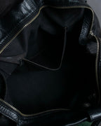 "tricot COMME des GARCONS" 
Flap pocket metal parts design leather hand bag