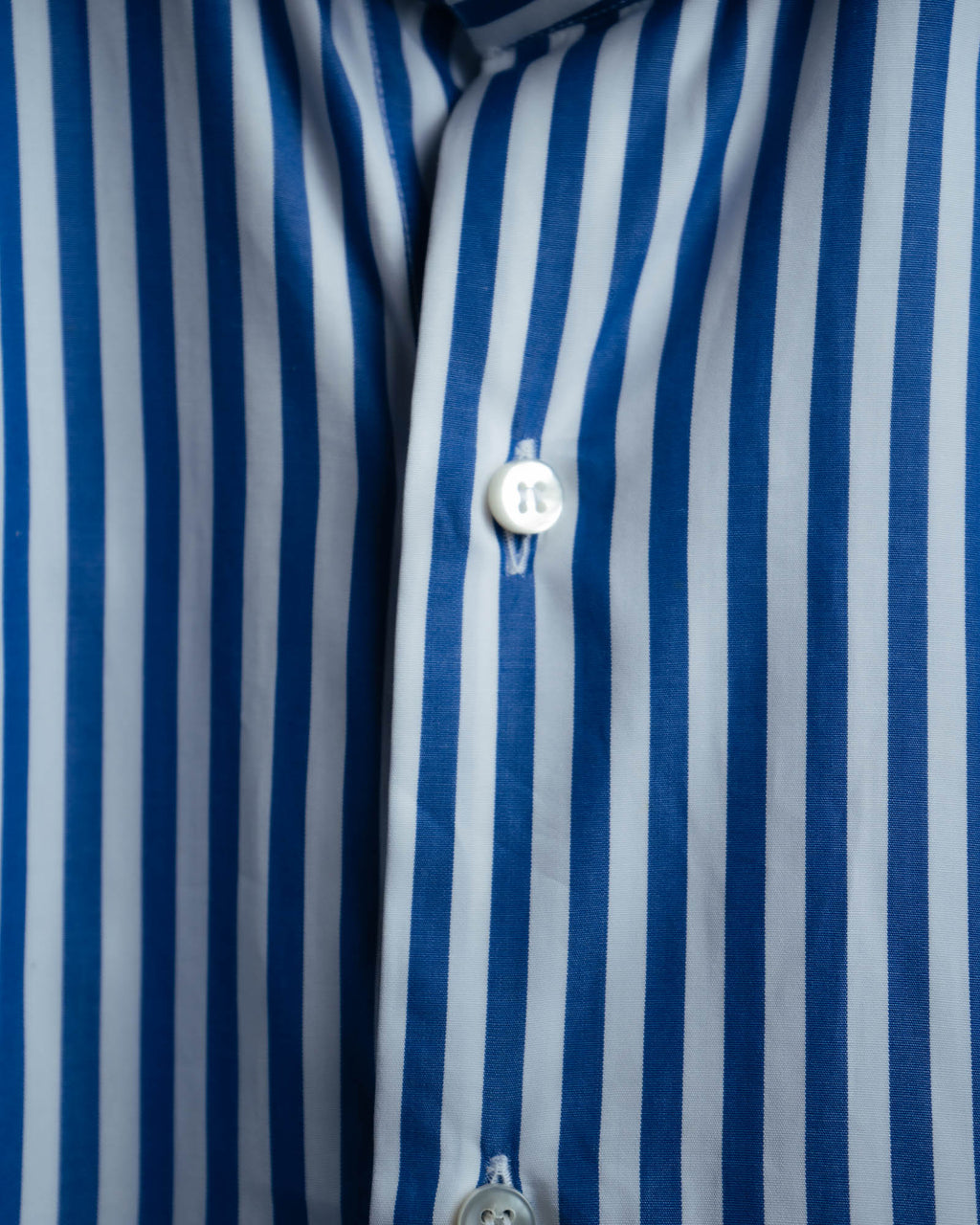 -MOOD MILLÉSIMES- 90’s-00’s vivid blue stripe wide-spread collar shirt