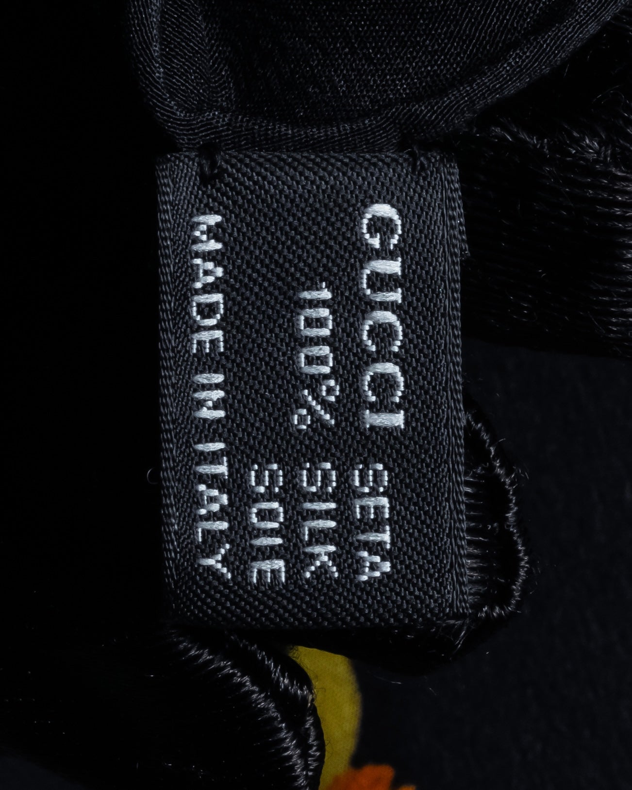 "GUCCI" Flower＆insect motif silk scarf