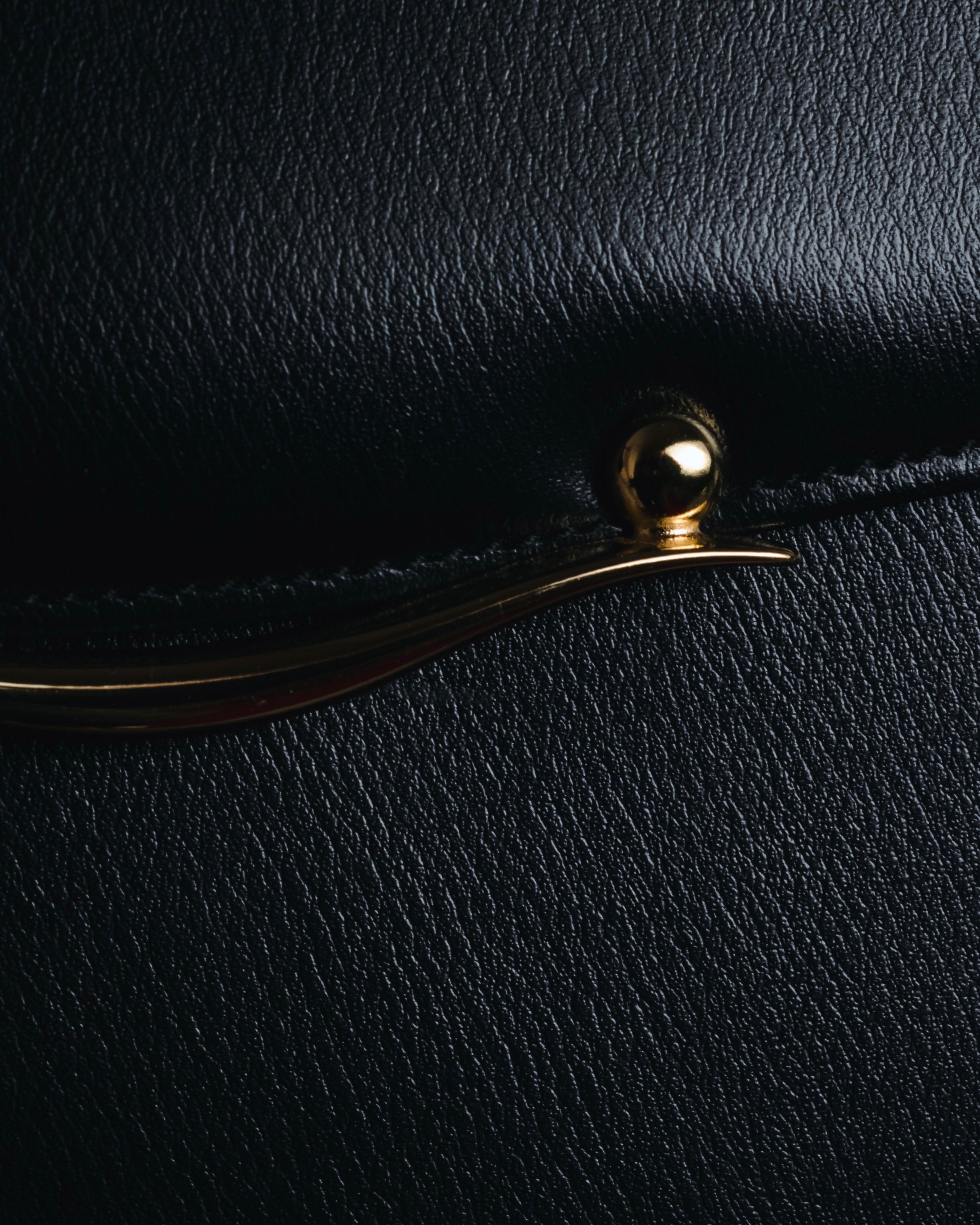 "PIERRE BALMAIN" 80’s-90’s box calf gold bar top handle bag