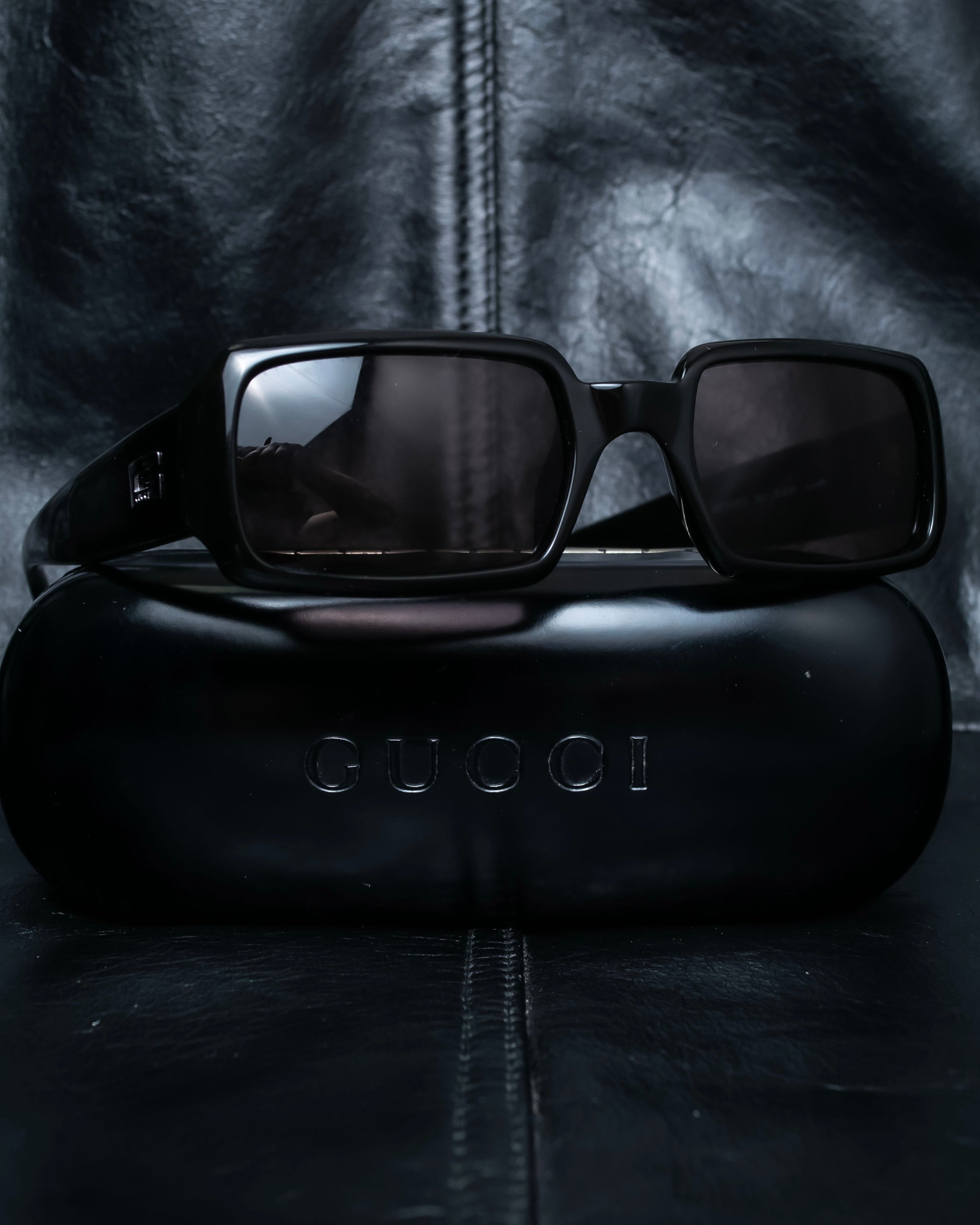 “GUCCI ”  G logo square flame sunglasses