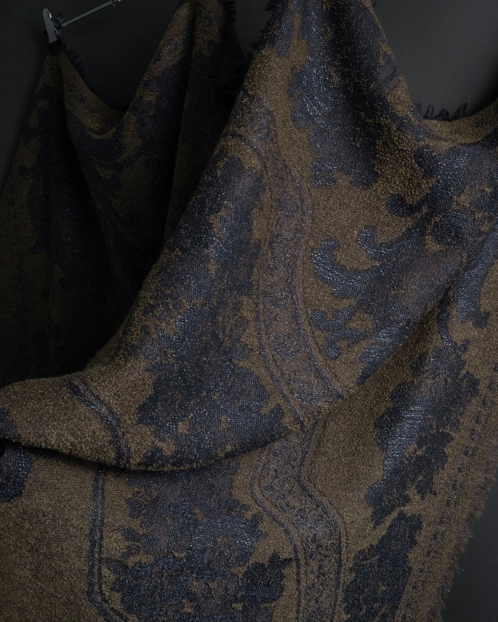 "BALENCIAGA" Large size lame jacquard weave stole