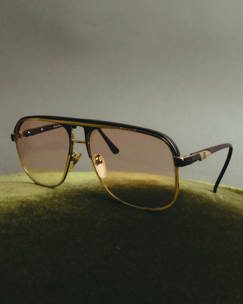 "BALENCIAGA" 80's-90's Oversized aviator sunglasses