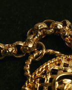 “NINA RICCI” Late 80’s-90’s gold tone openwork pendant necklace