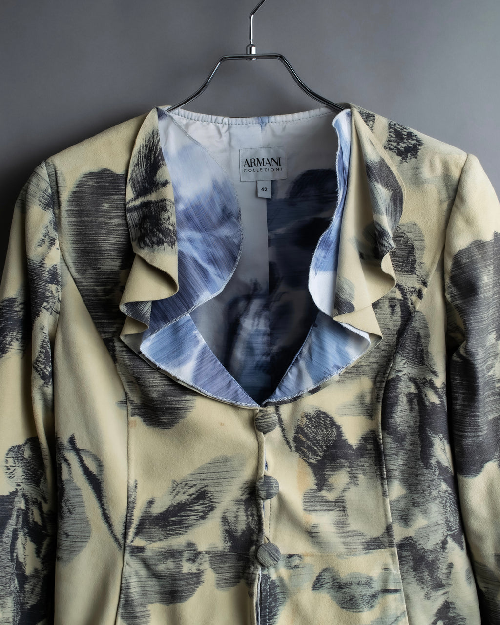 "ARMANI" Botanical print frilled collar jacket
