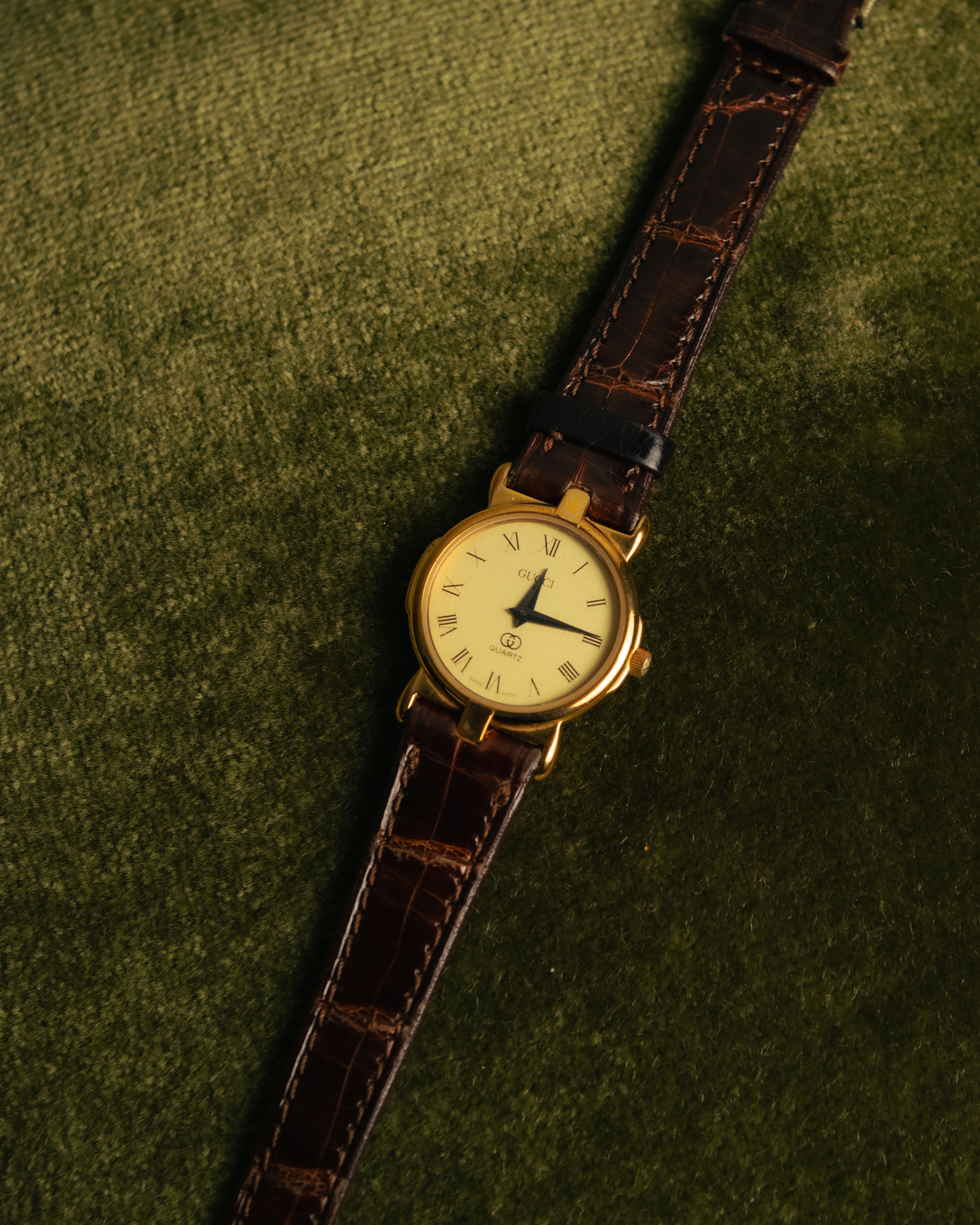 “GUCCI” 80’s-90’s Roman dial vintage watch