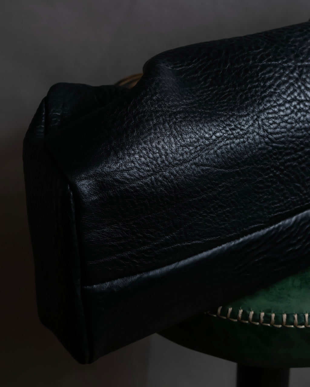 "GUCCI" Bamboo essence horizontal leather handbag