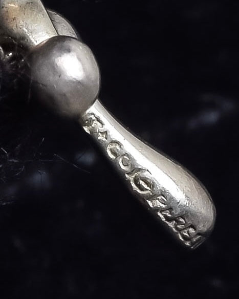 "Tiffany&Co" Small claus motif silver necklace