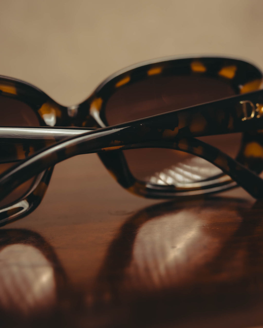 -SPECIAL- "Christian Dior" 90's Tortoiseshell oversized square sunglasses