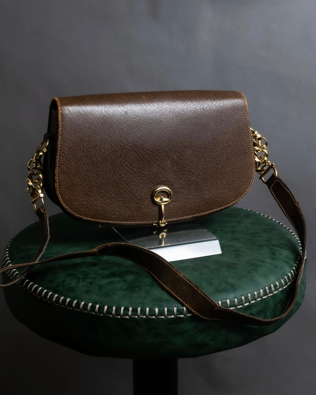 "GUCCI" Vintage horsebit motif leather shoulder bag