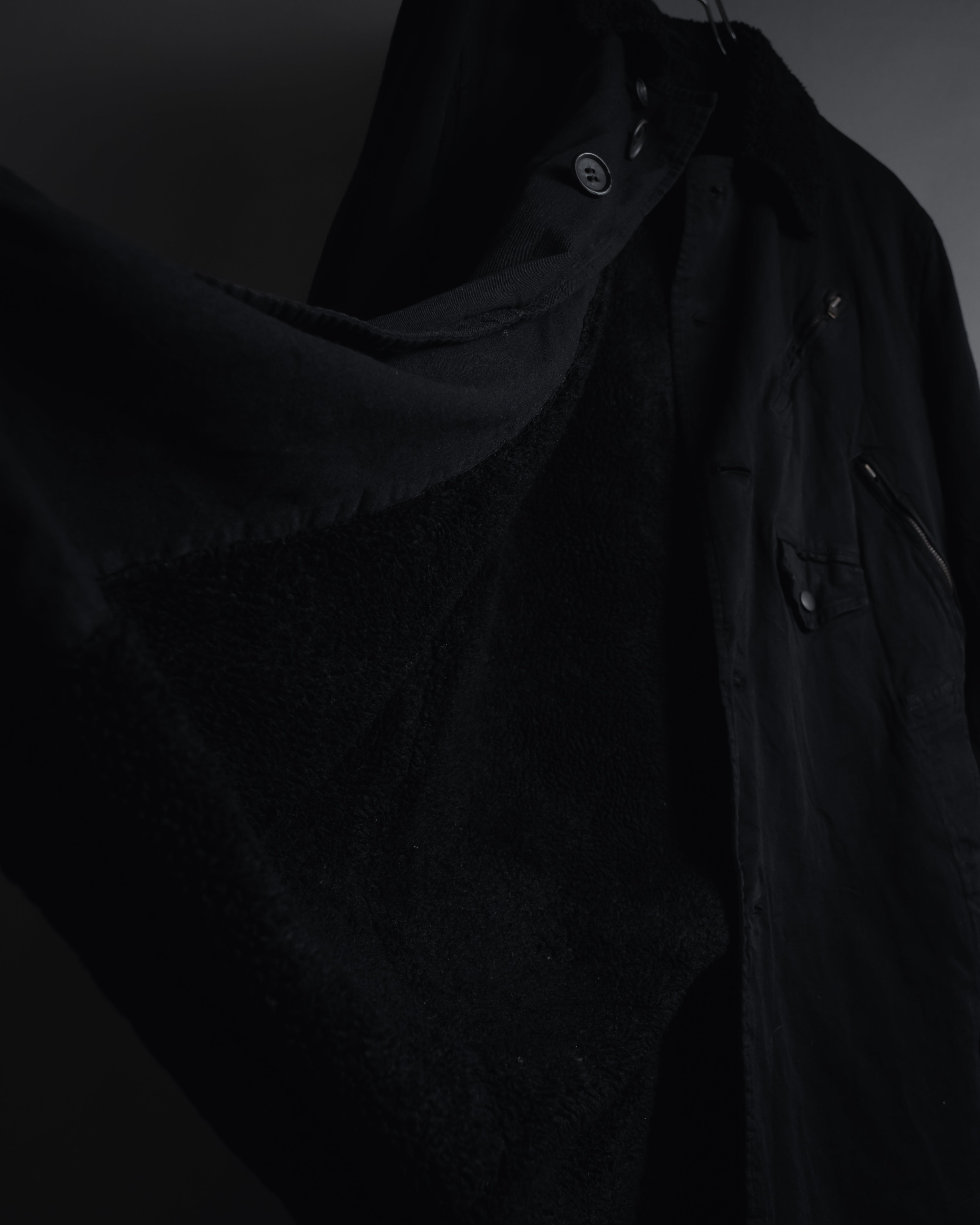 "COMME des GARCONS HOMME"
Utility zip pocket coat