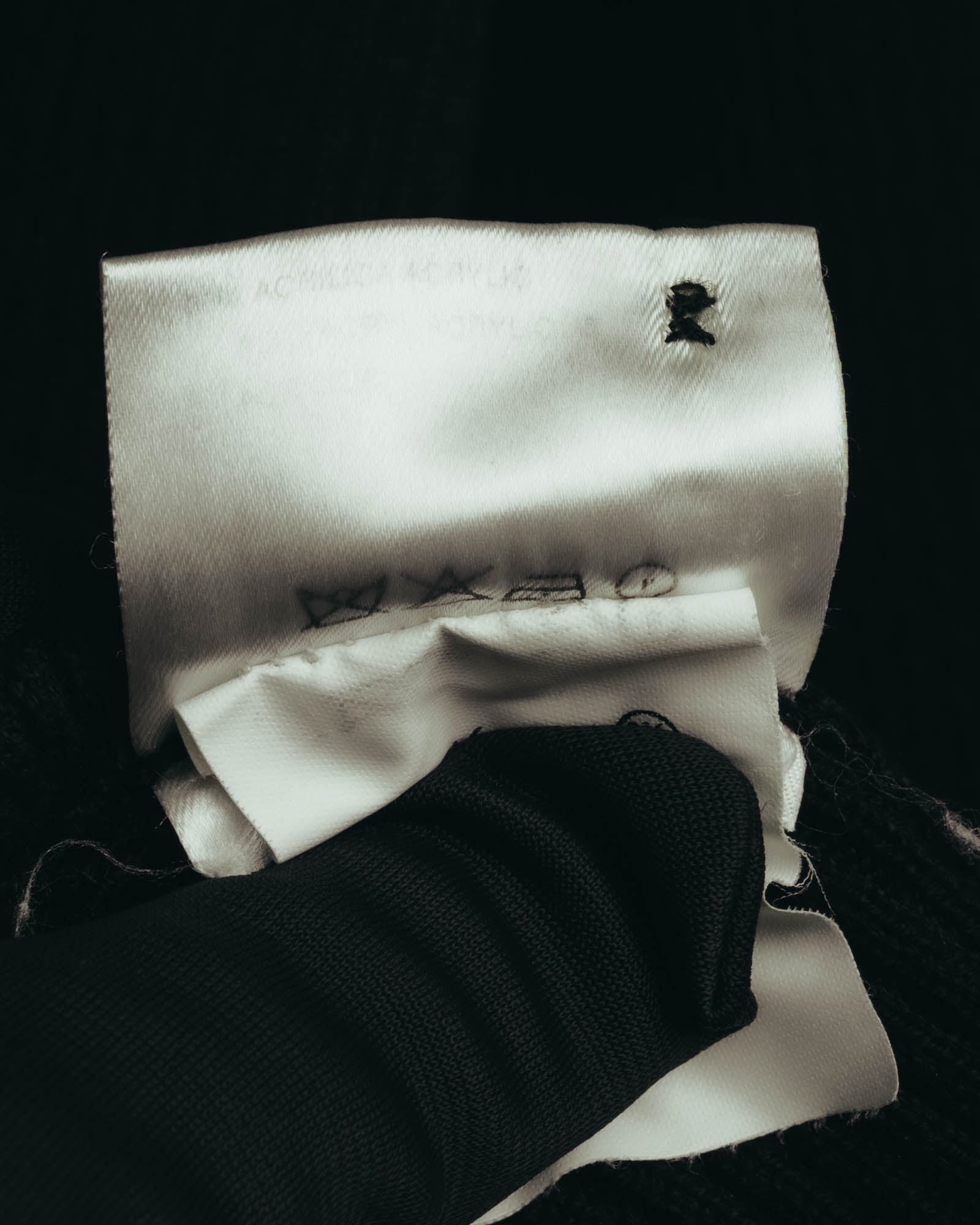 “VALENTINO ROMA” 00’s-10’s Rib knit frilled cardigan