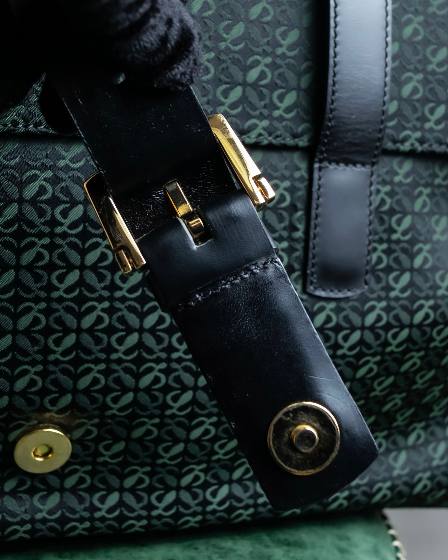 "LOEWE"  Anagram pattern combination leather shoulder bag