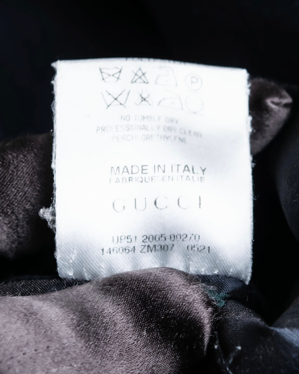 "GUCCI" Shawl collar glossy black jacket