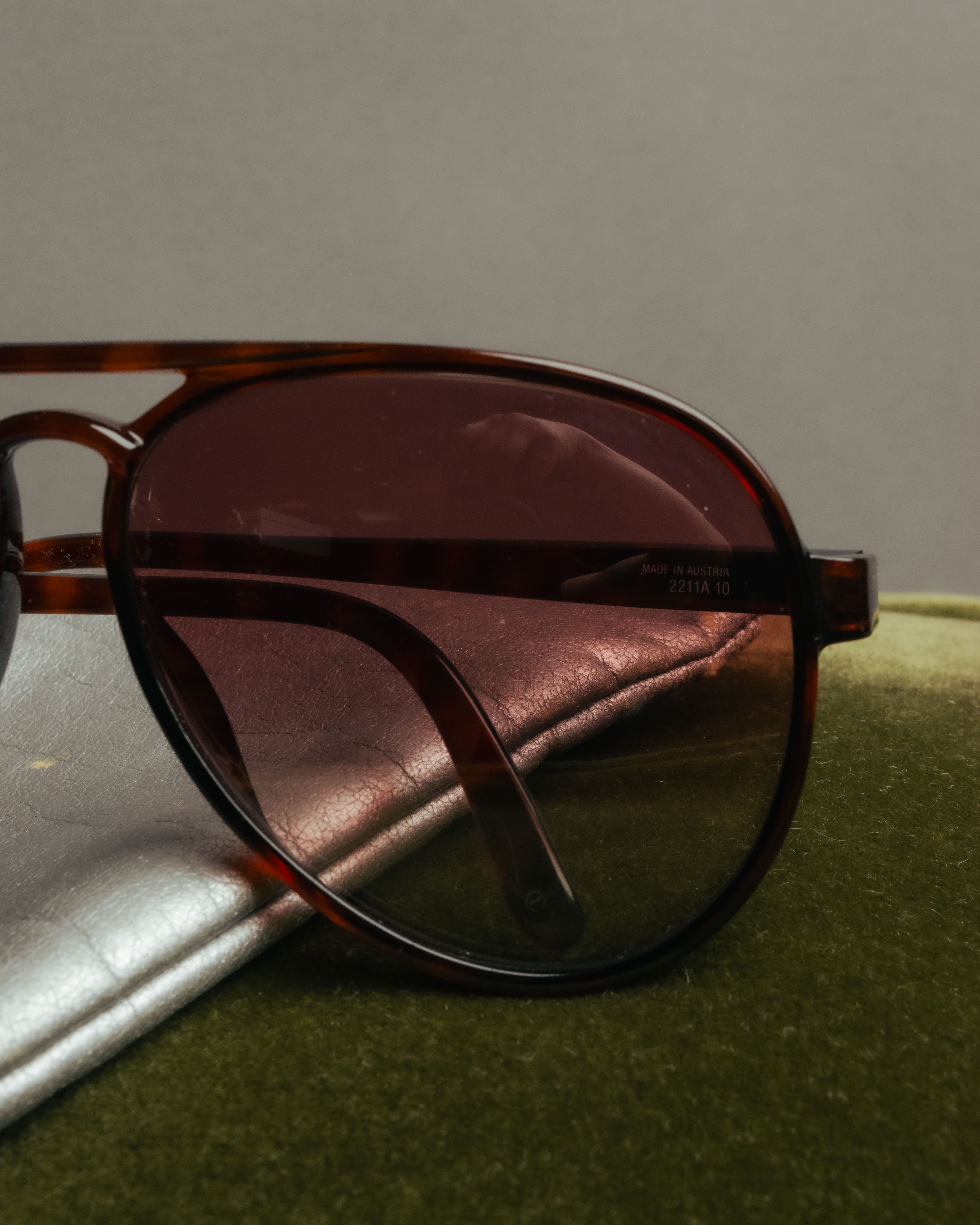 “Christian Dior” 70’s-80’s Tortoiseshell aviator sunglasses