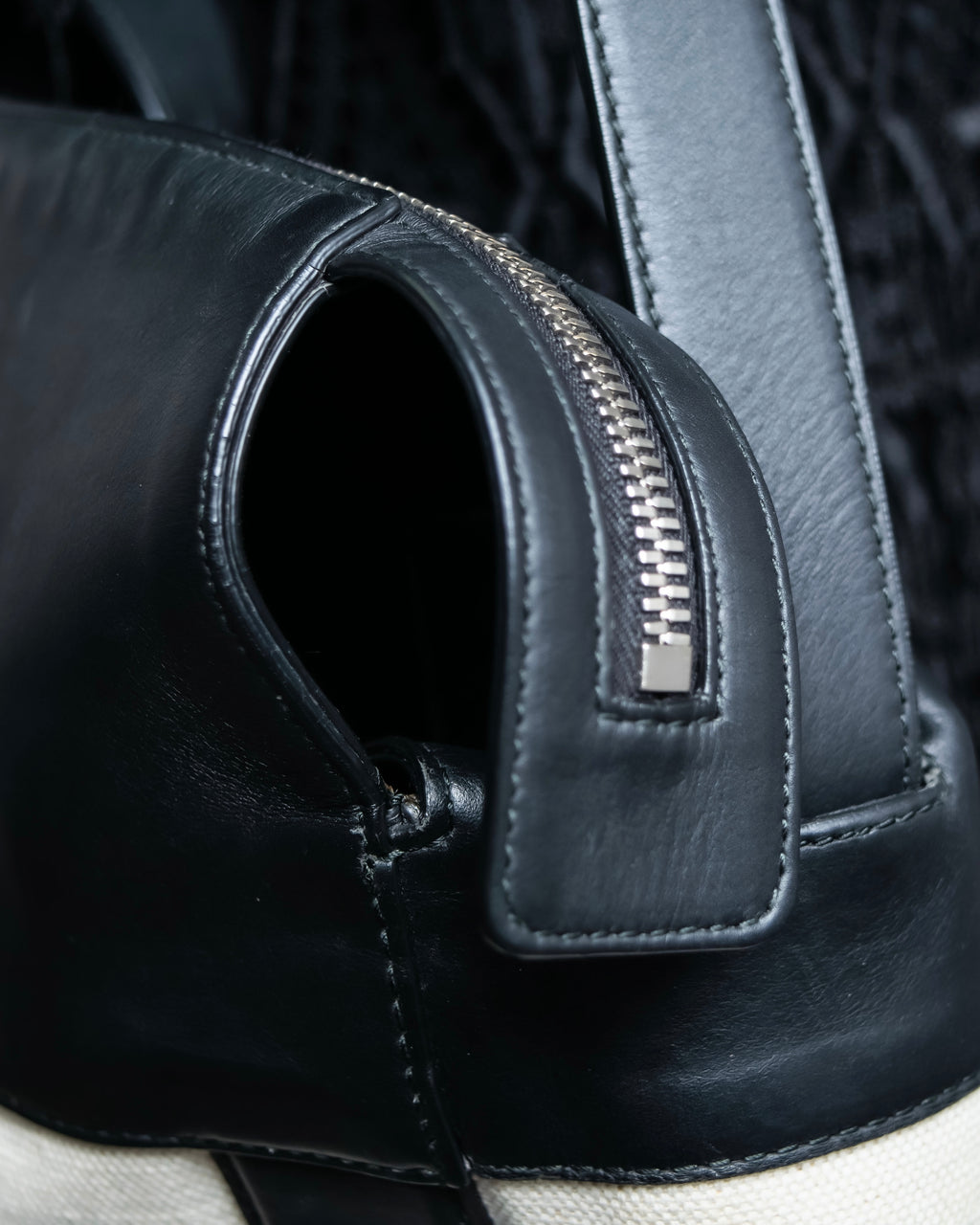 "BOTTEGA VENETA" 19AW Canvas & leather combination 2way bag