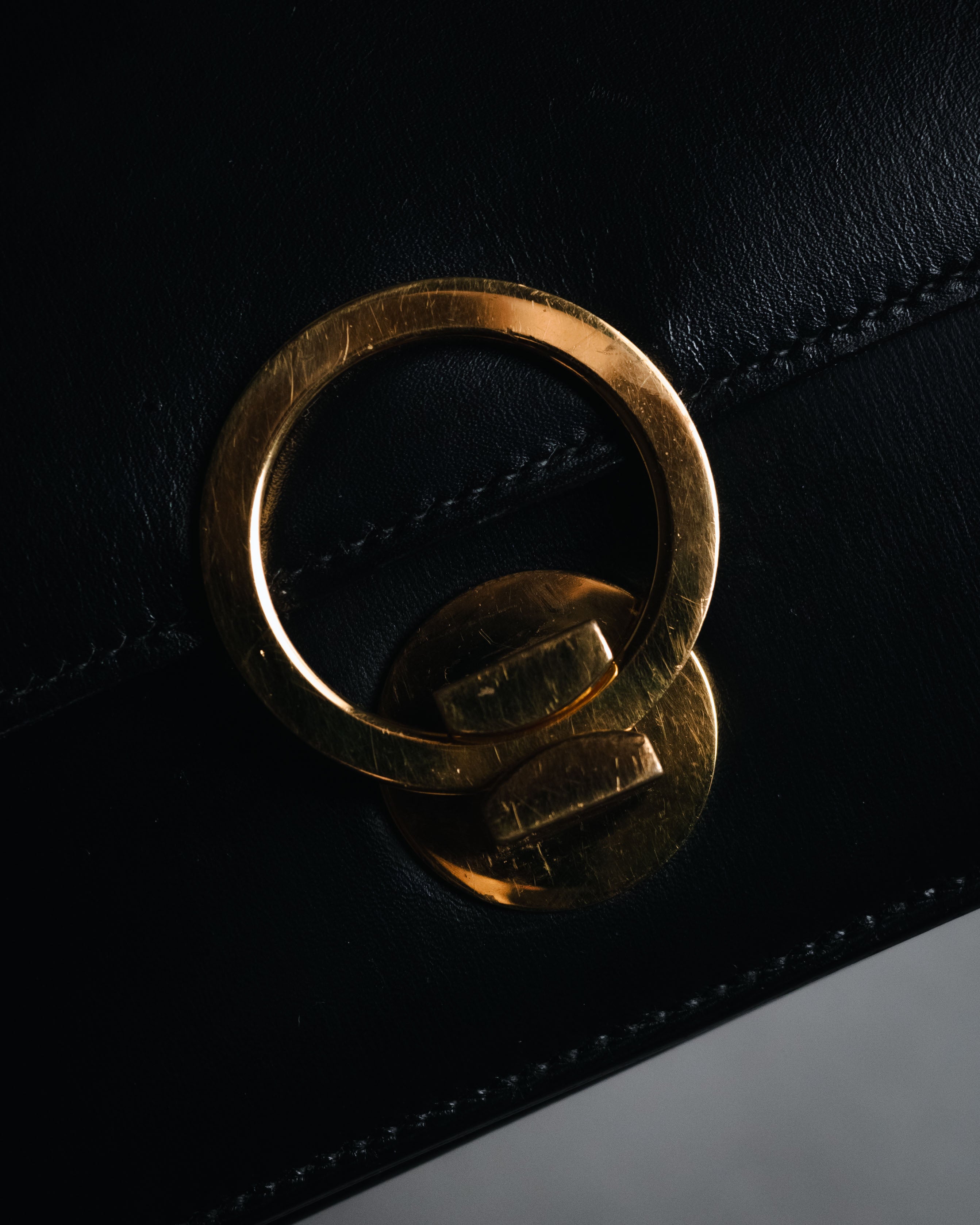 –SPECIAL– "HERMES" 90’s Box calf ring-lock accordion shoulder bag