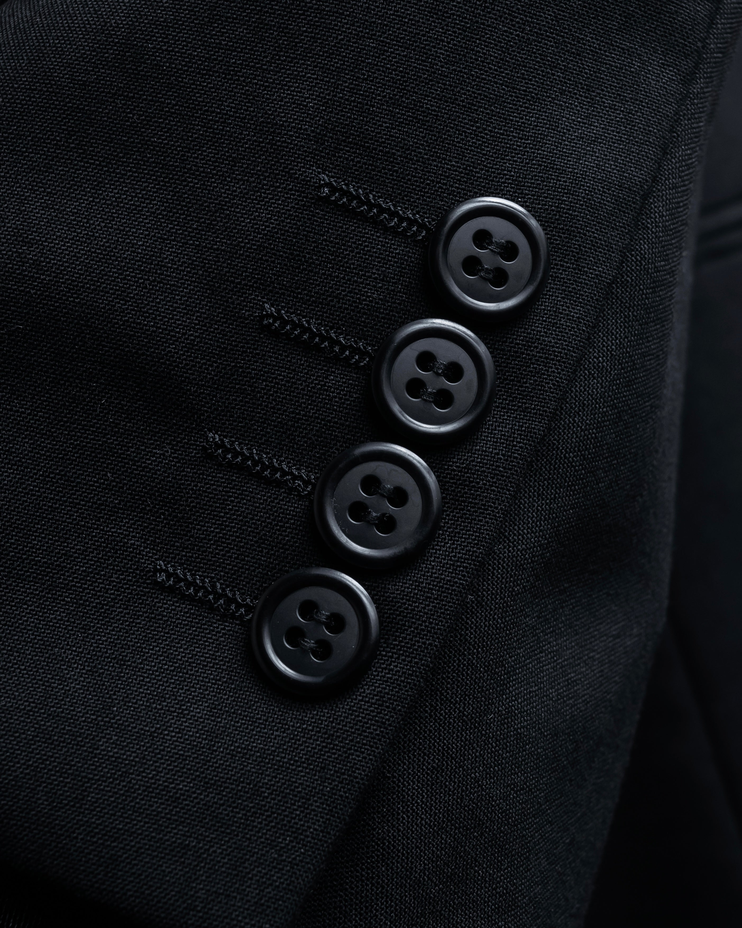 "YVES SAINT LAURENT" Straight tailoring design set up