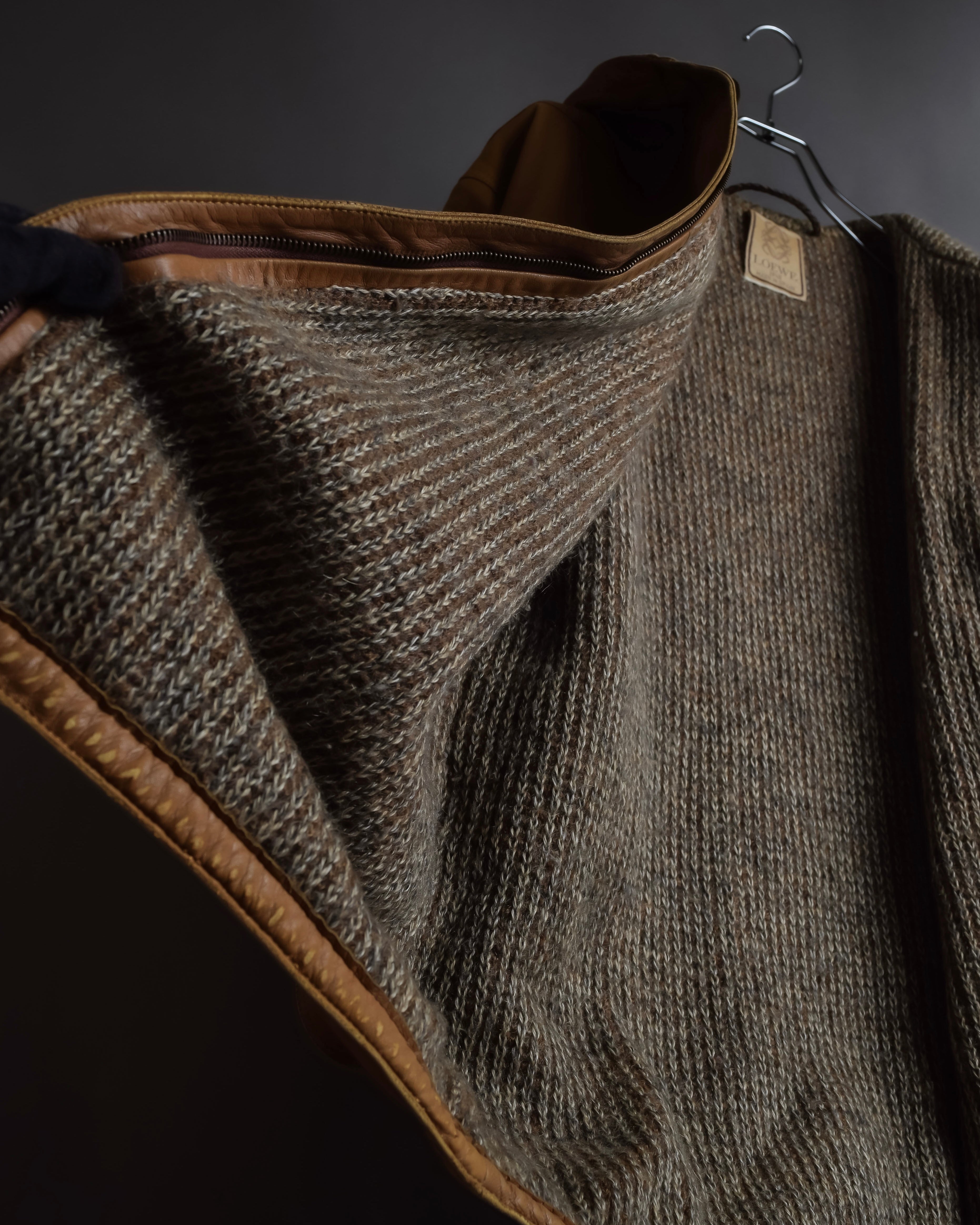 "LOEWE" 80-90's Vintage texture leather zip hoodie