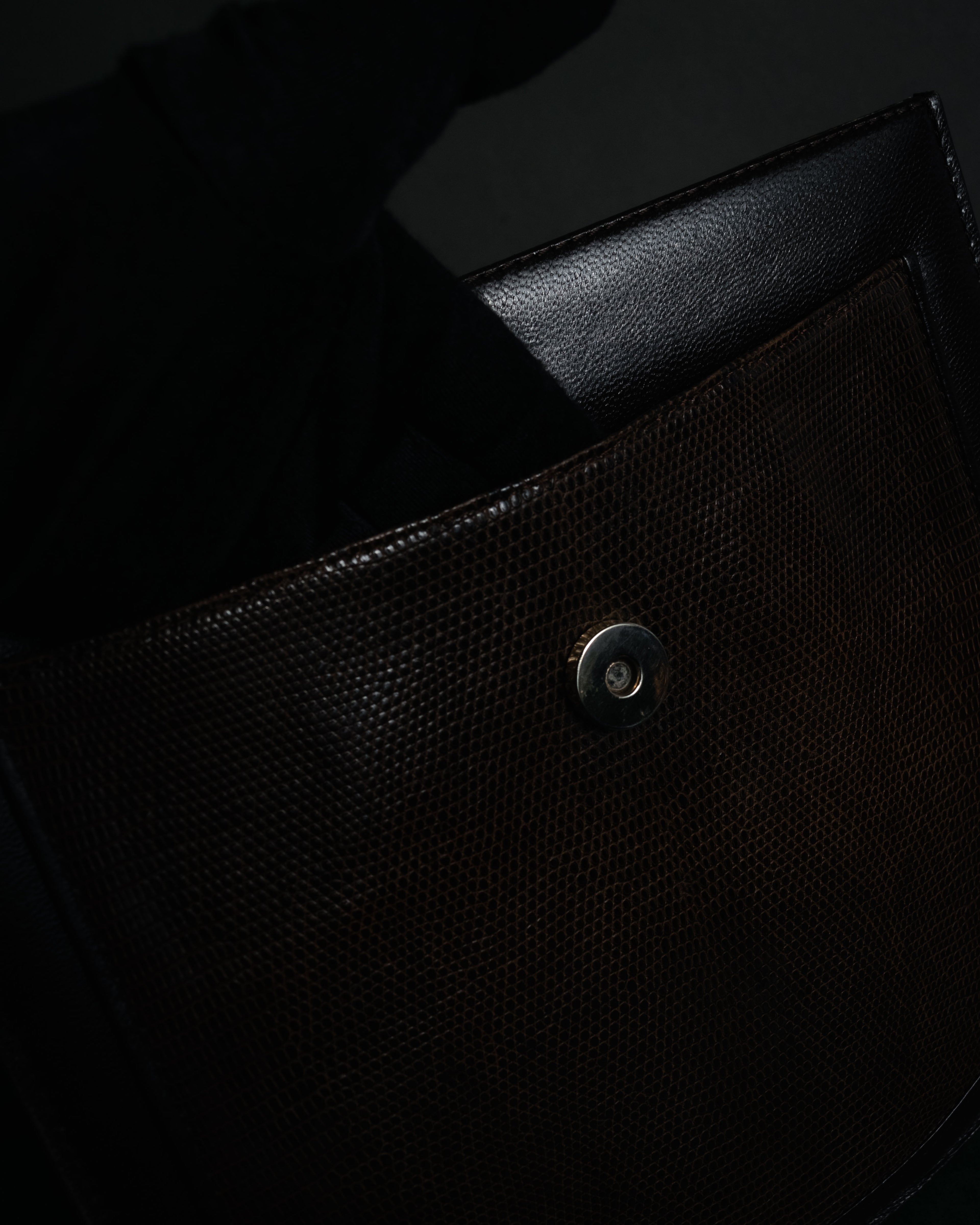 “Yves Saint Laurent” 80’s-90’s Cassandre embossed shoulder bag