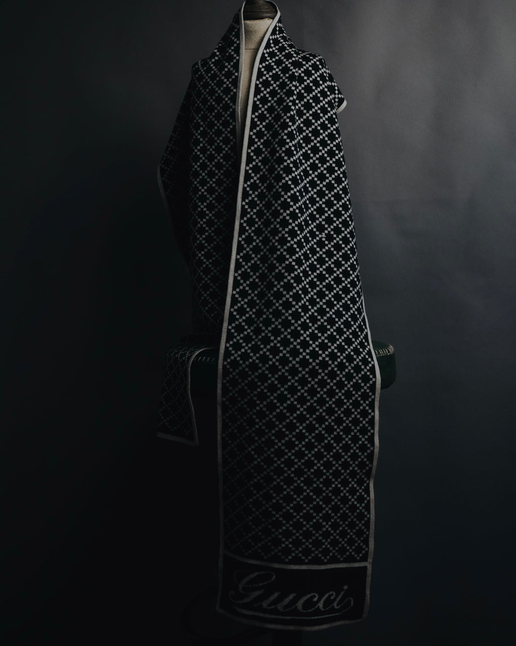 "GUCCI" 2016-2020 Script logo diamond-knit stole