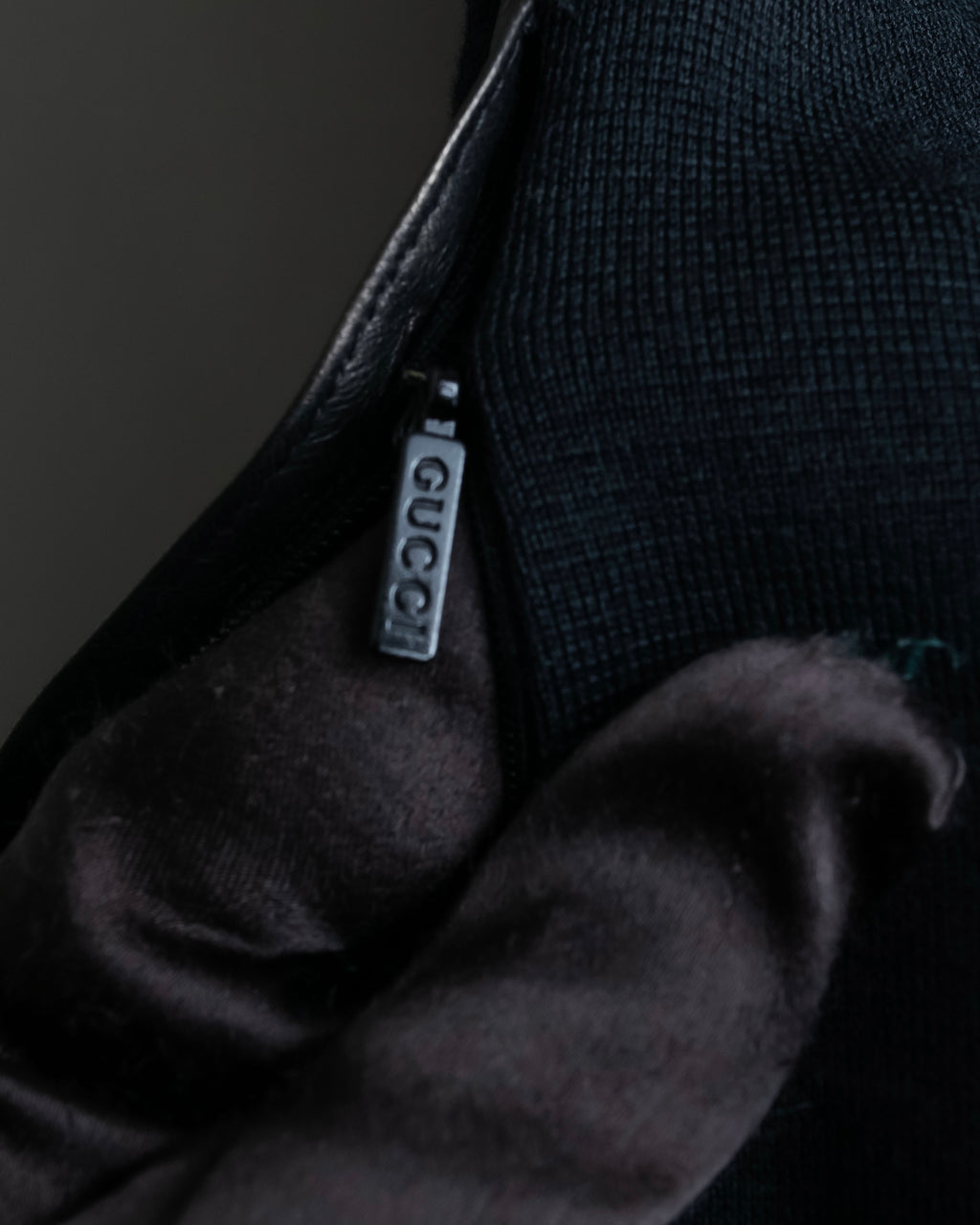 "GUCCI" Leather piping design box sleeve T-shirt