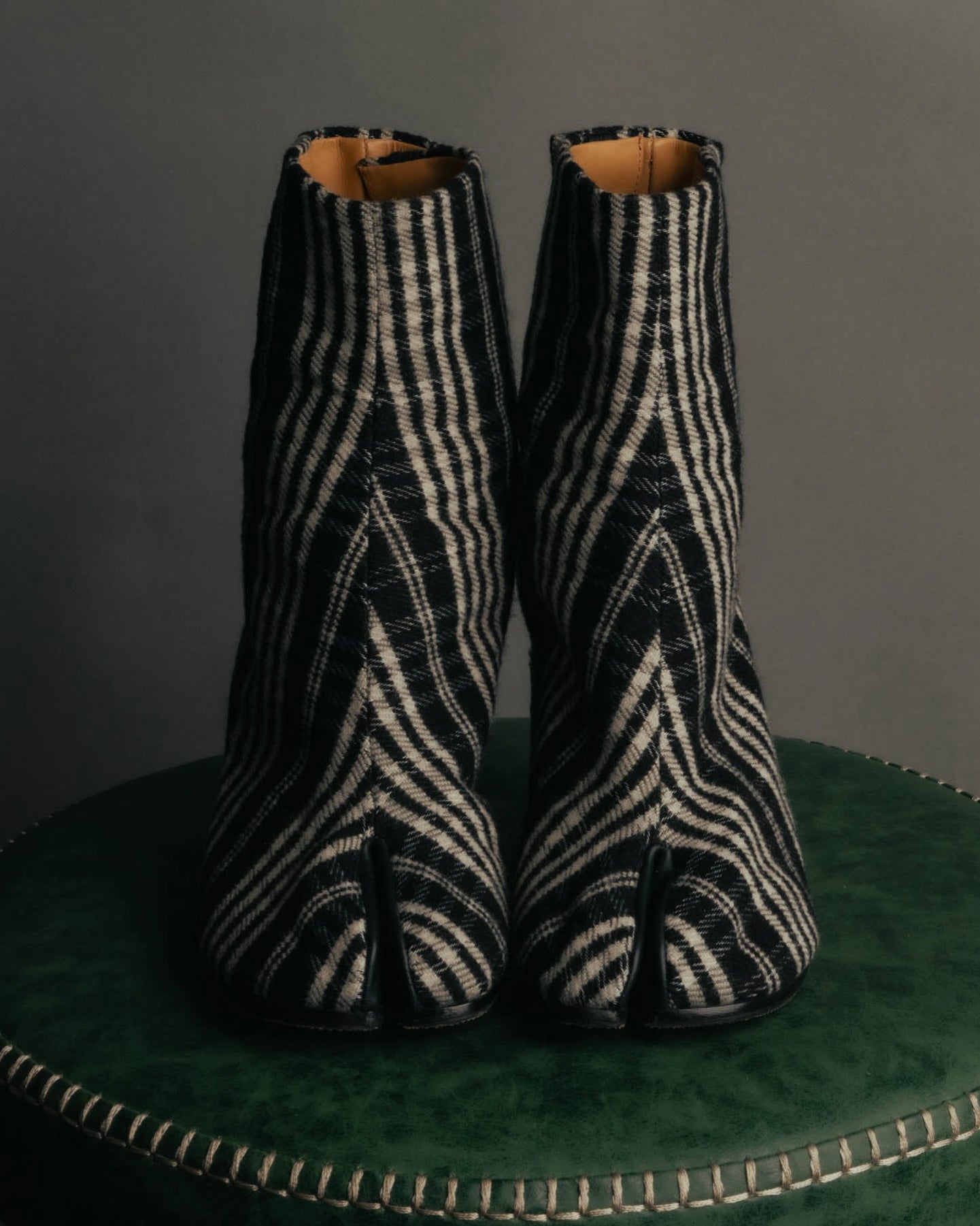 -SPECIAL- "Maison Margiela"2015's Tabi striped fabric ankle boots