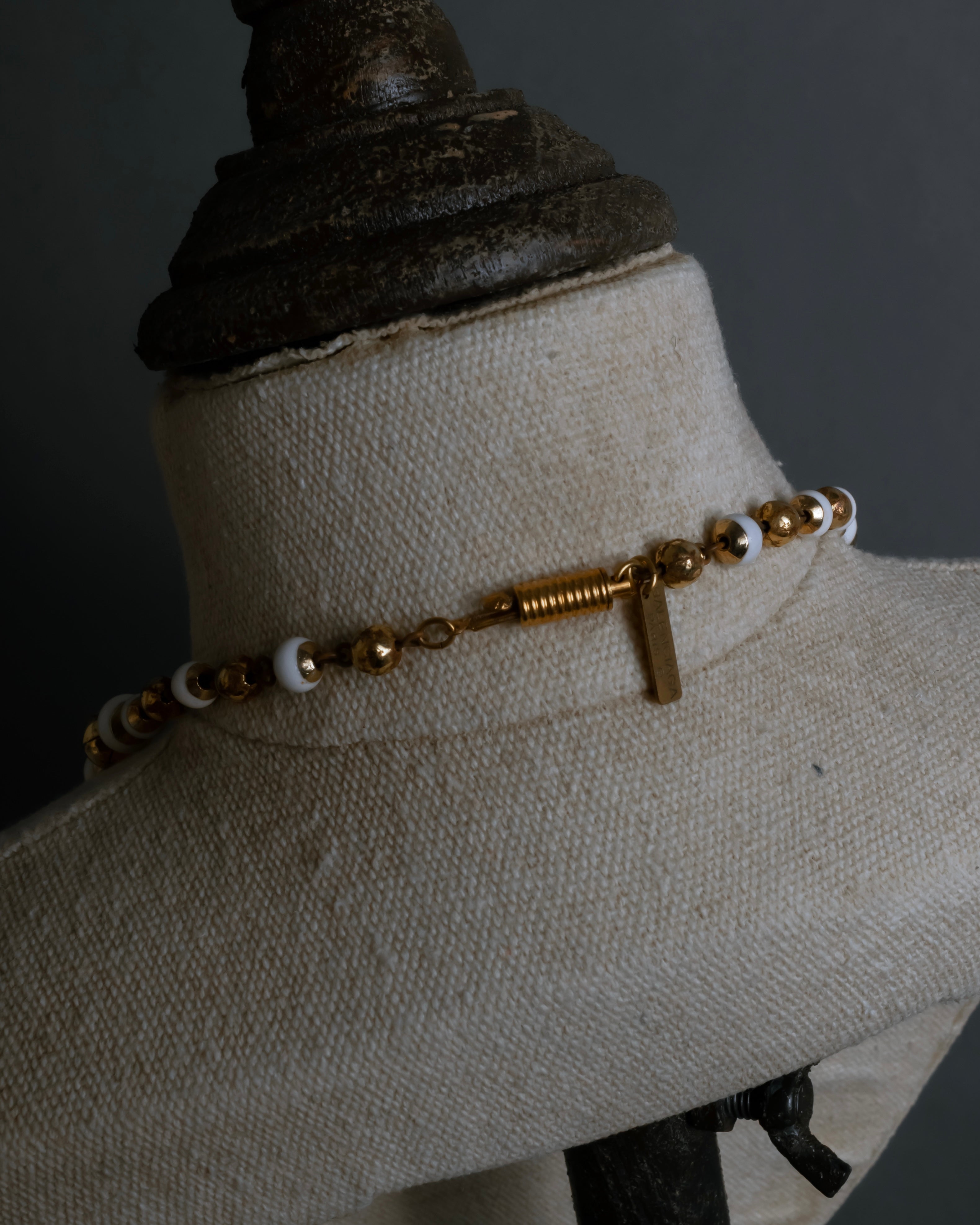 "BALENCIAGA" Leaf motif bijou santoire necklace