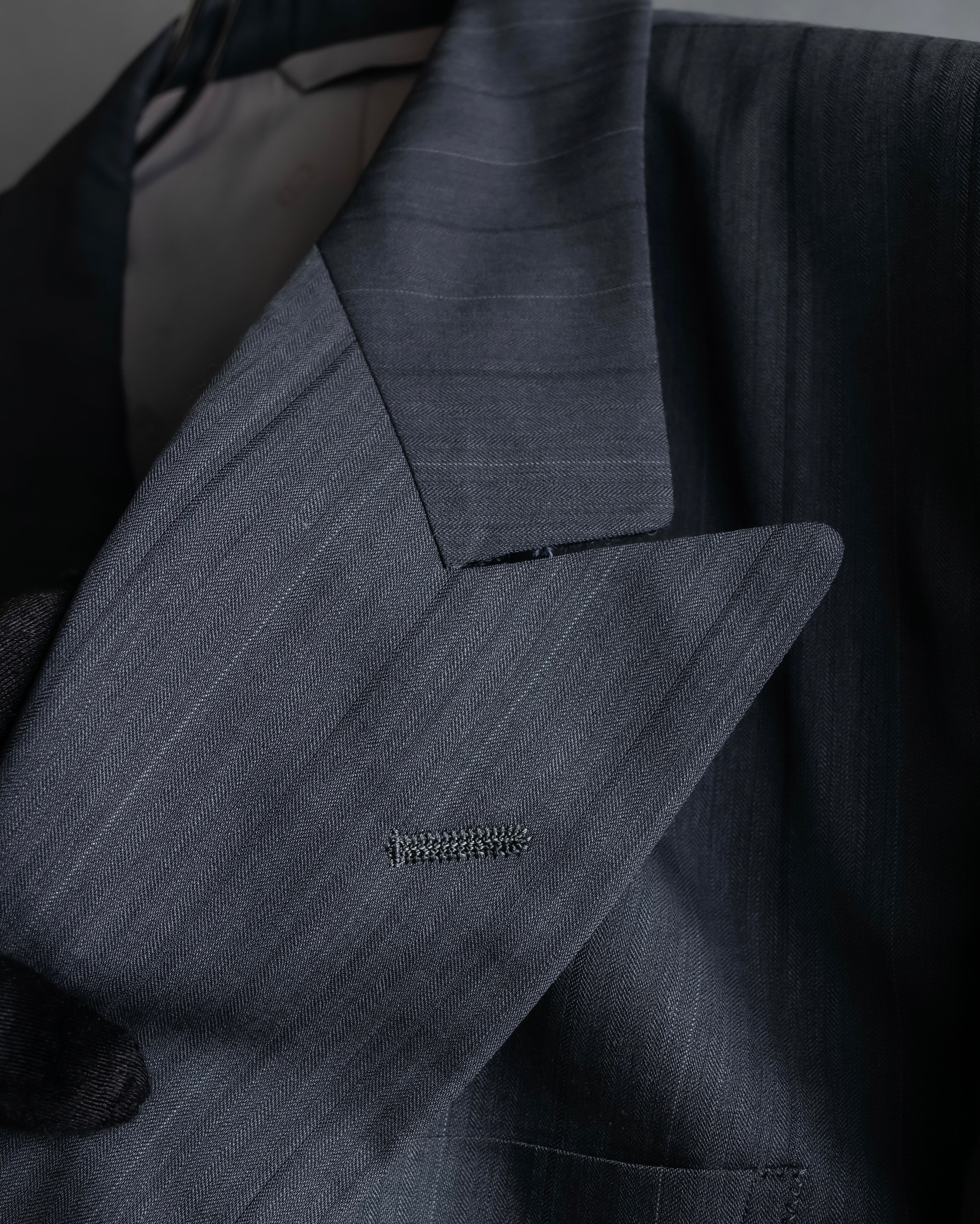 "CHRISTIAN DIOR MONSIEUR" Shadow stripe pattern classical formal detail set up