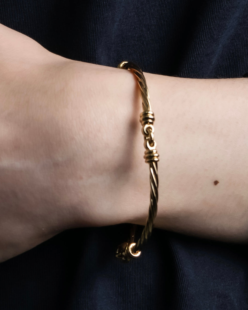 "DIOR" Twisted antique design bracelet